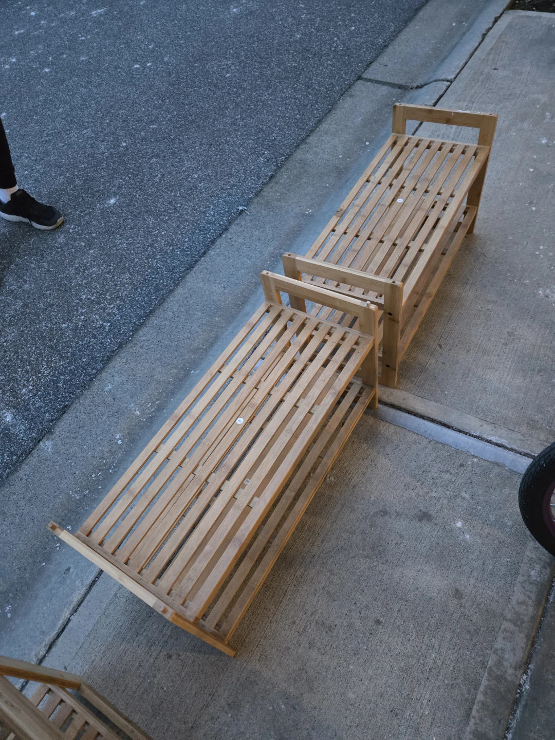 4 sets of Two-Tiered Slatted Shoe Rack Shelving Unit - photo 3