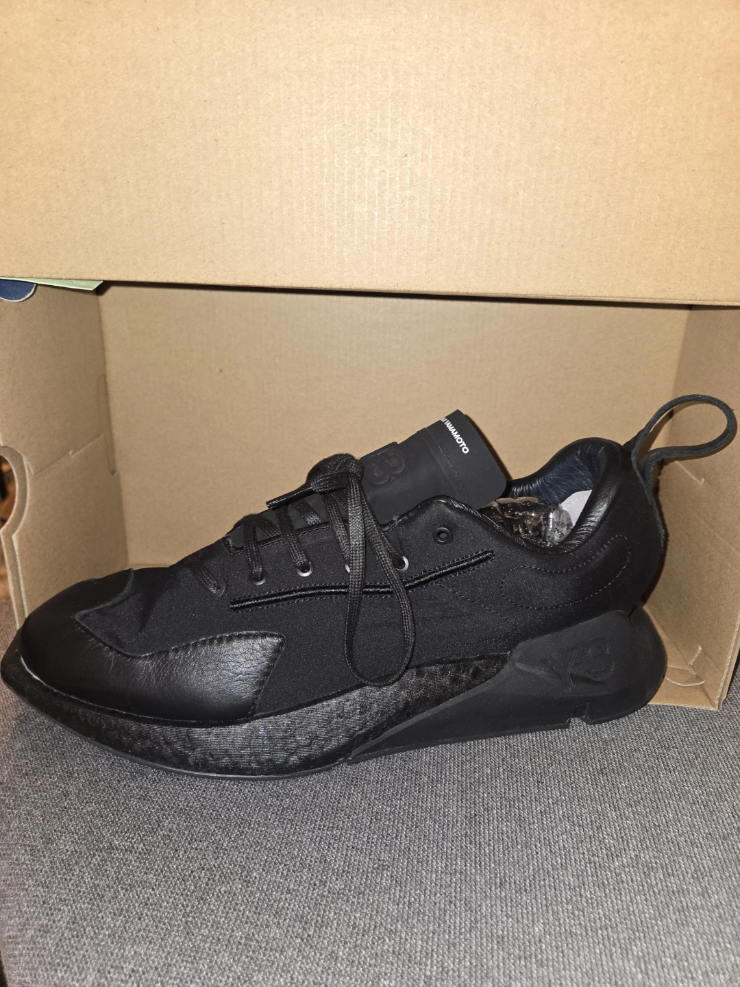 Y-3 Adidas Yohji Yamamoto Black Sneakers