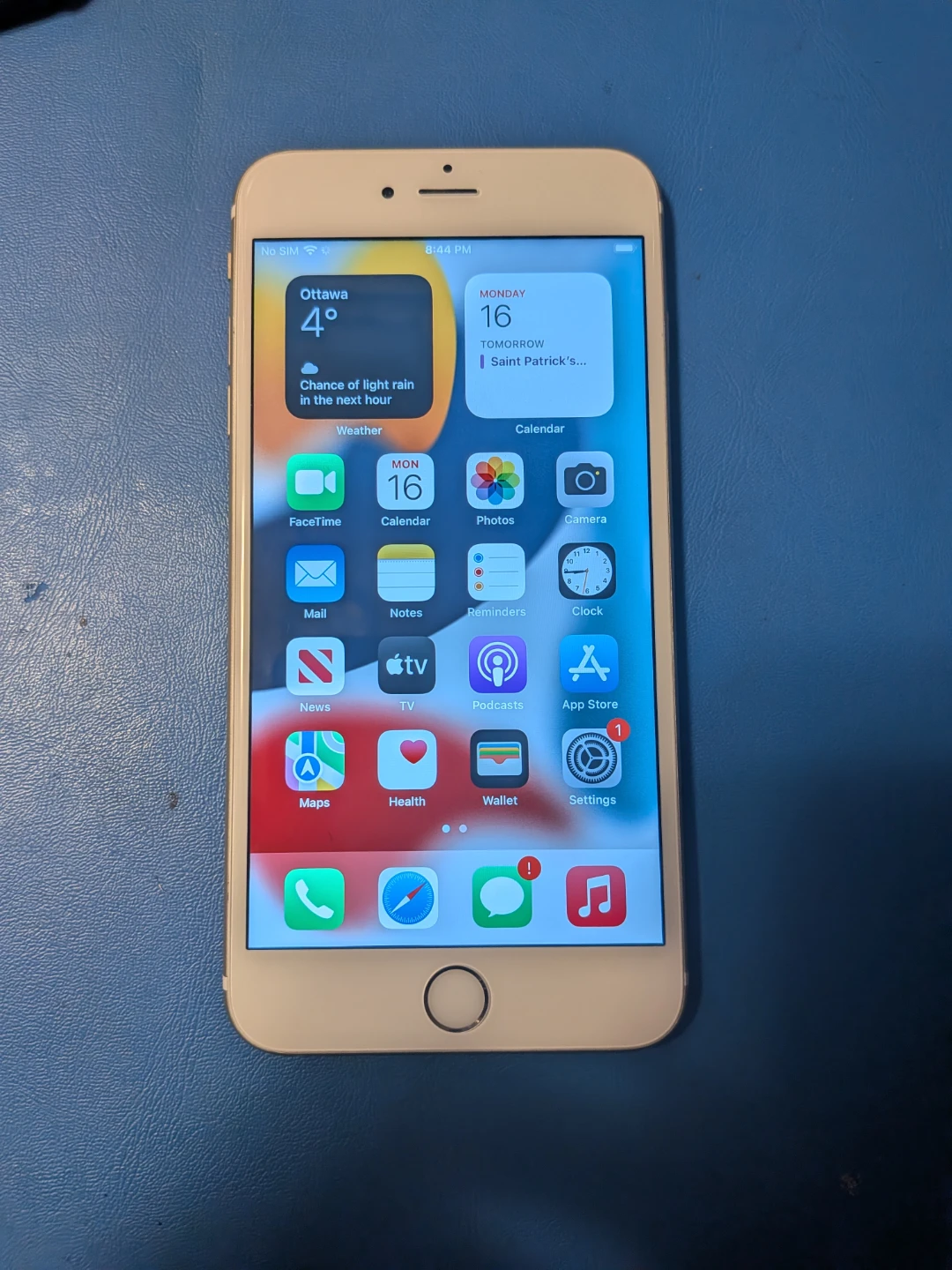 iPhone 6S Plus great condition