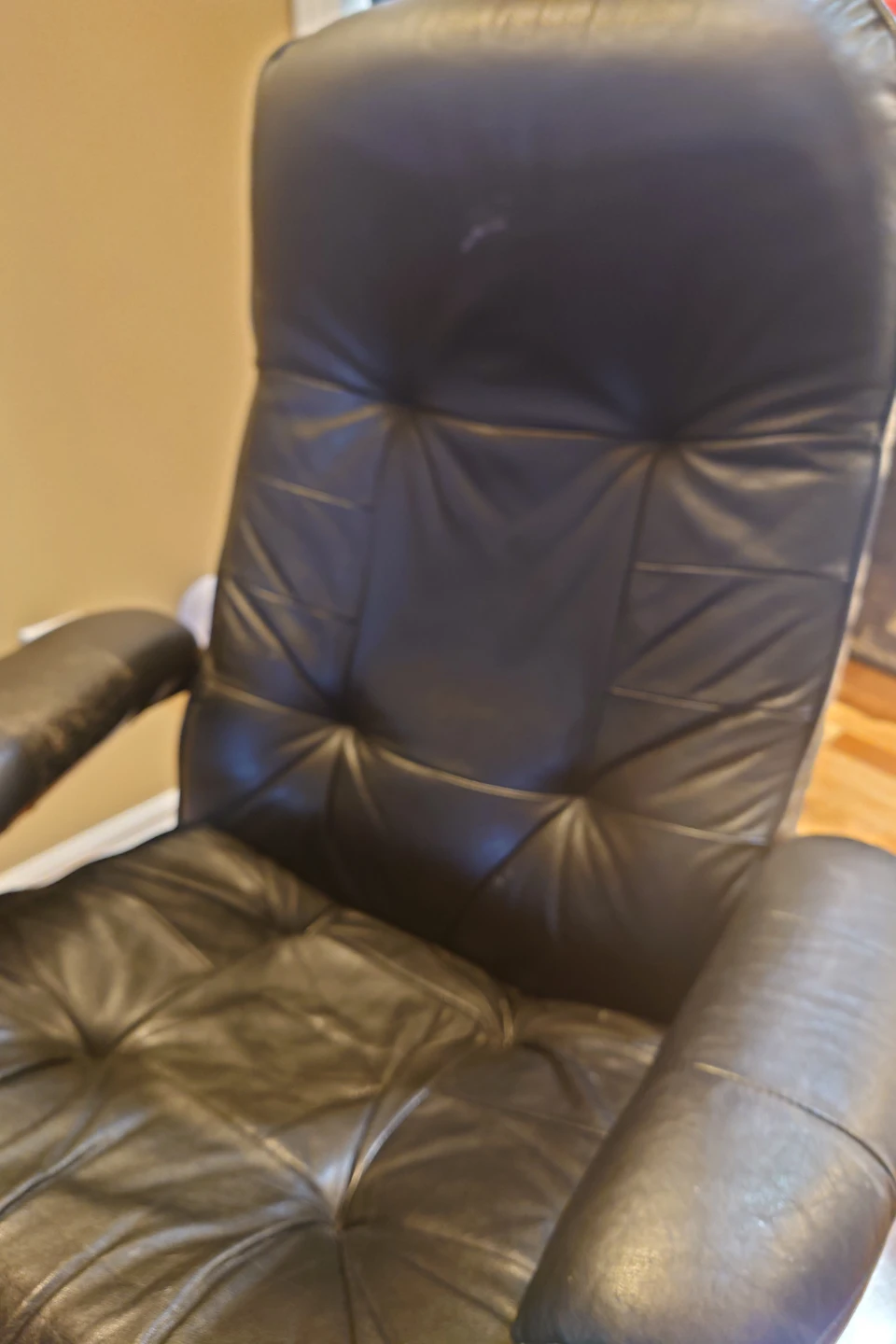 Black Leather Recliner Chair with Ottoman - photo 3