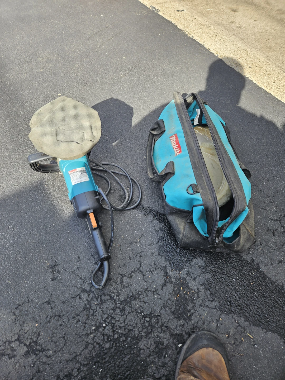 Makita Polisher with Bag