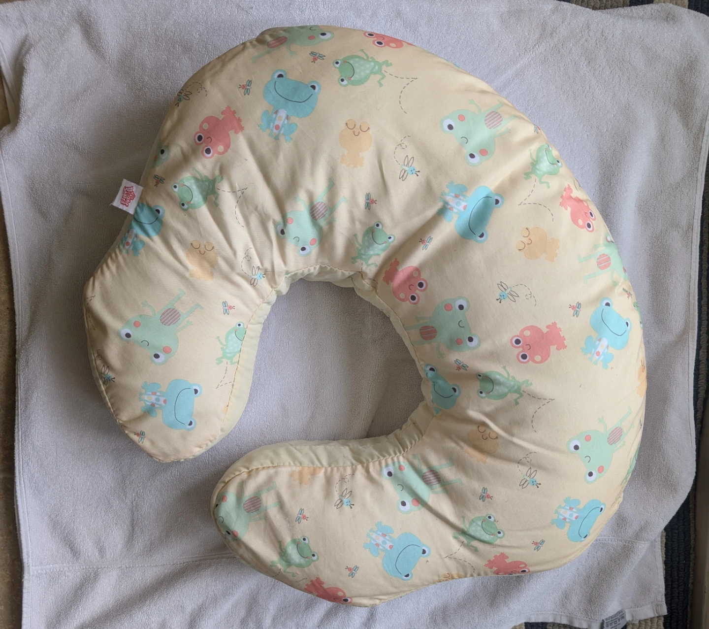 Comfort & Harmony Vibrating Nursing Pillow