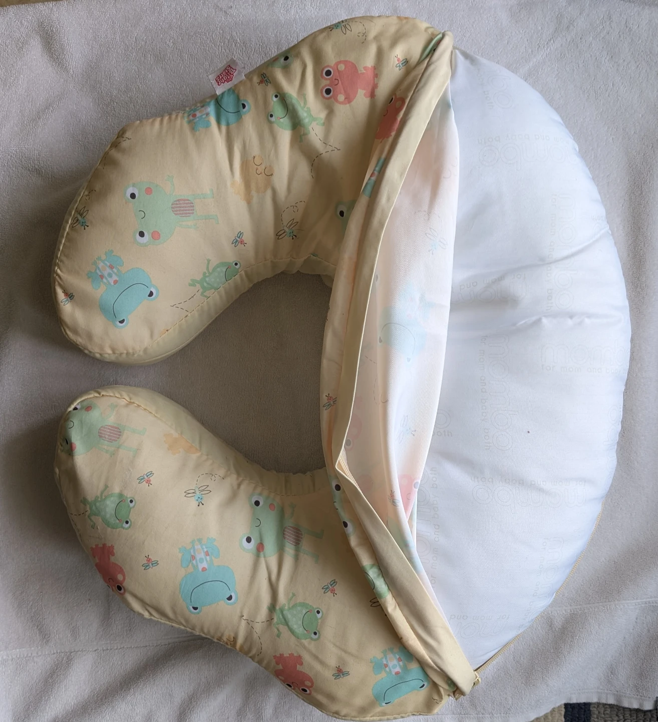 Comfort & Harmony Vibrating Nursing Pillow - photo 3