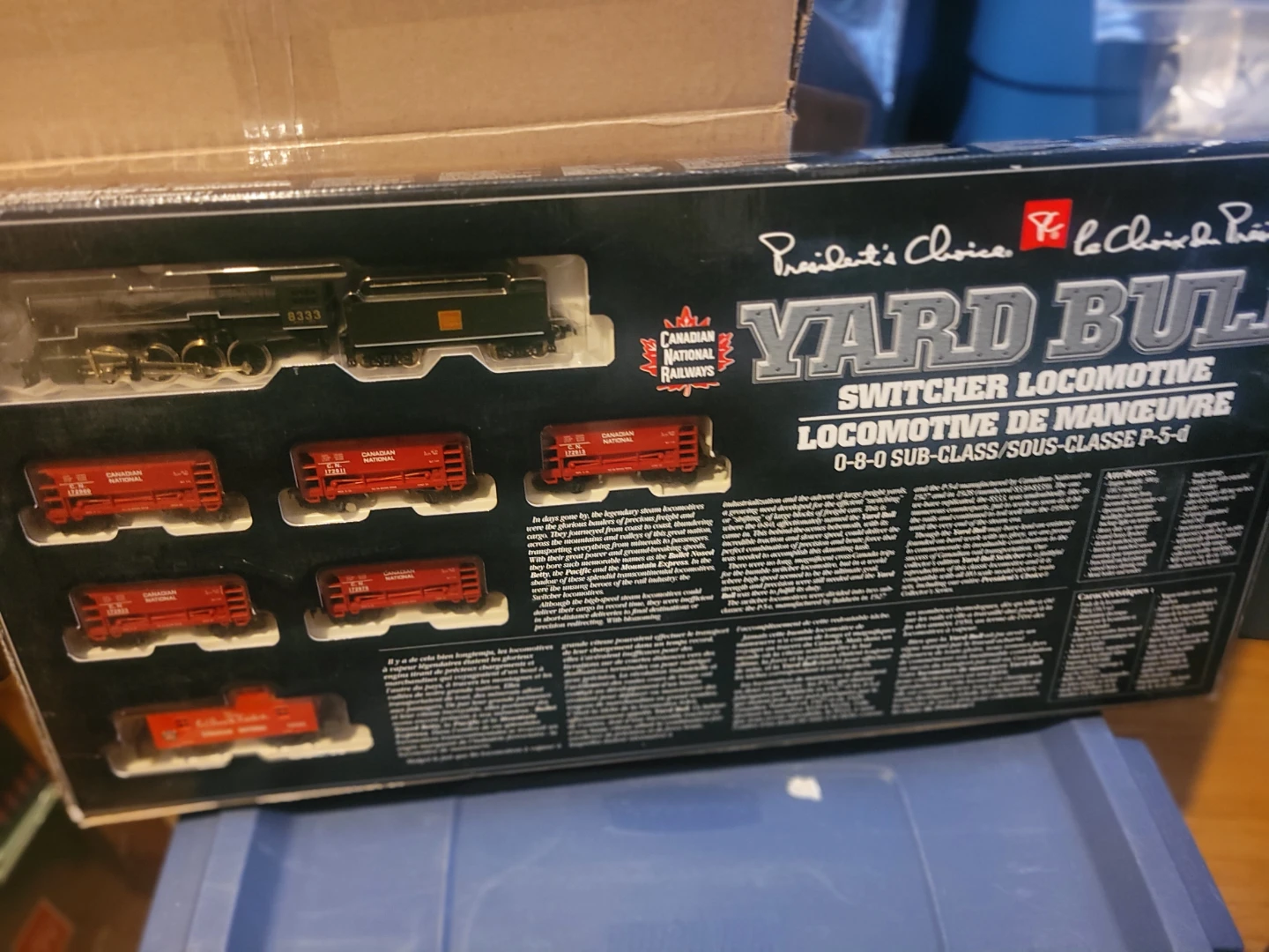President's Choice Yard Bull Switcher Locomotive Model Train Set - photo 2
