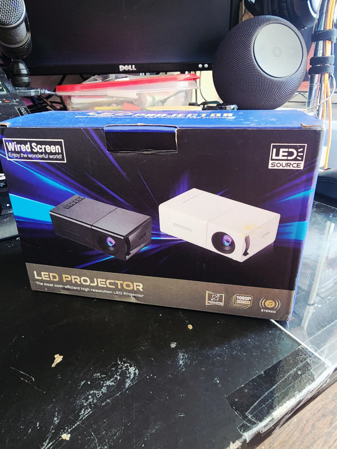 LED Projector