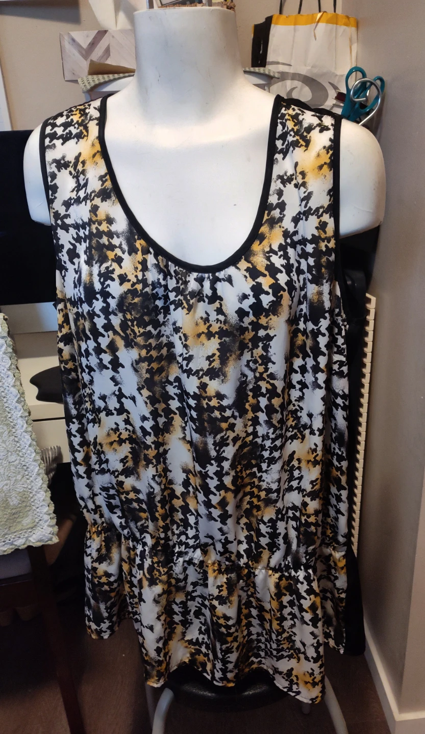 Ladies SZ 20