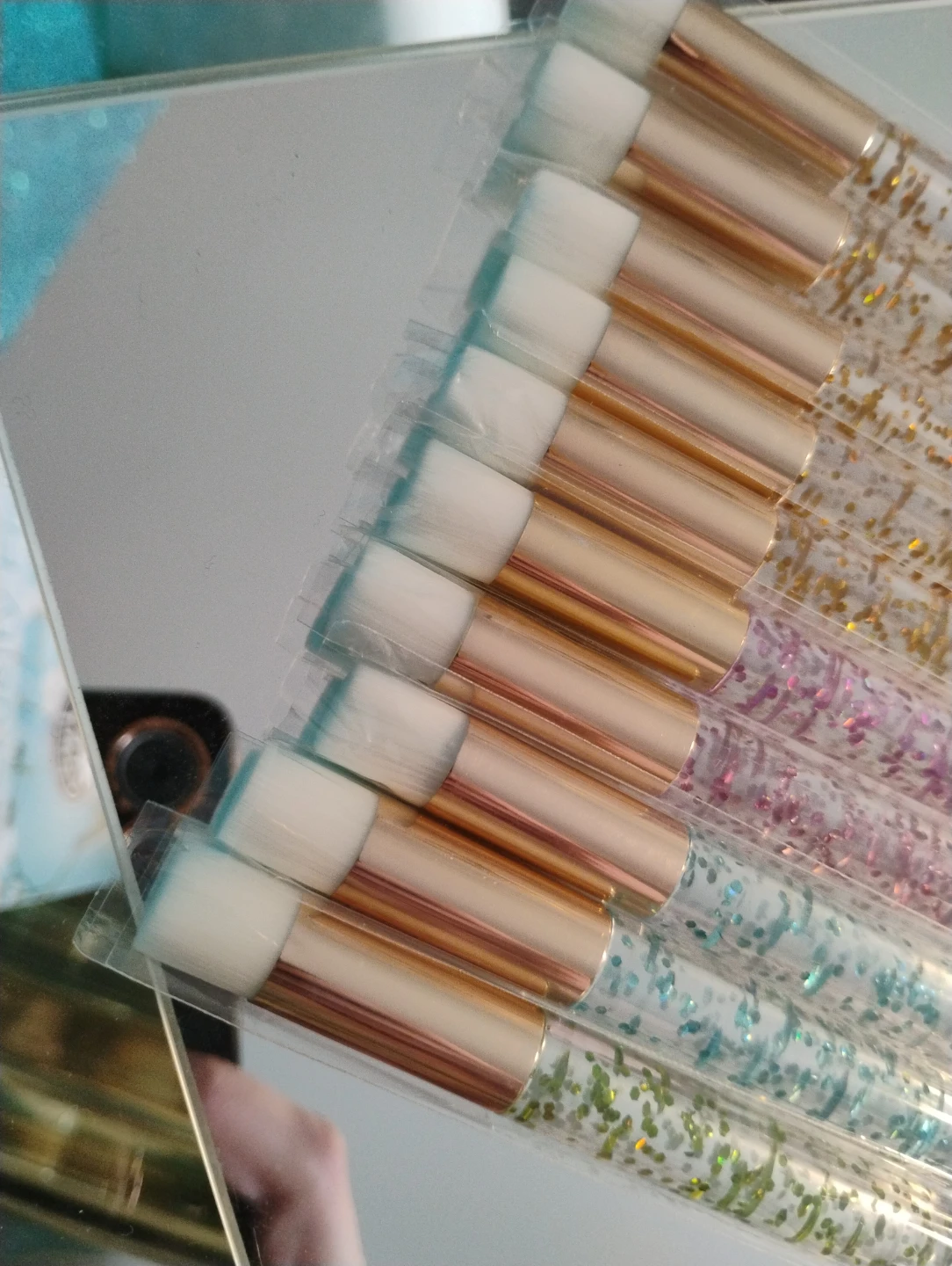 Set of 10 Glitter Handle Makeup / Lash Cleansing Brushes - photo 2