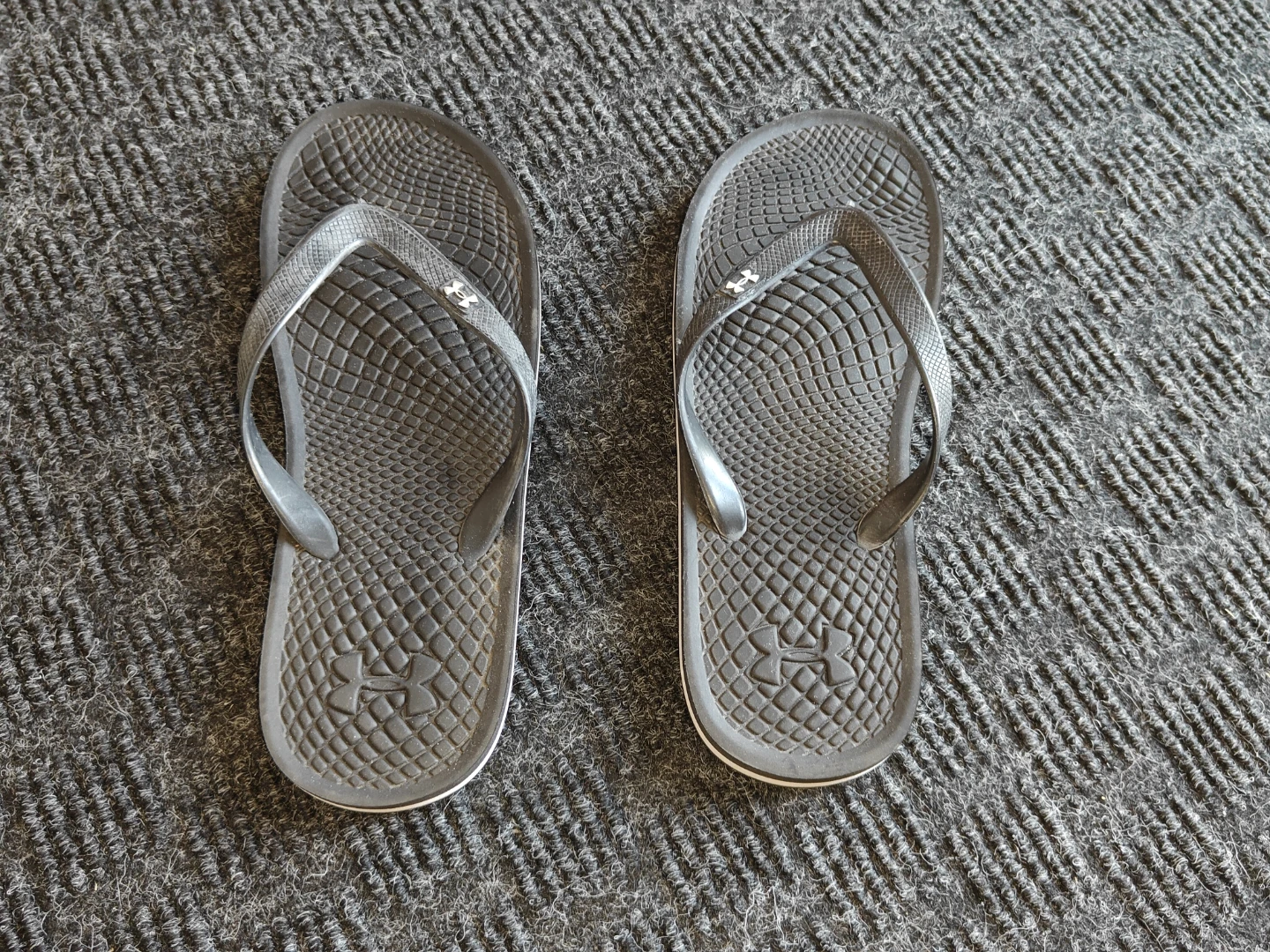 Under Armour Men Atlantic Dune Flip Flop Sandals - Size 10 / 11 - photo 3