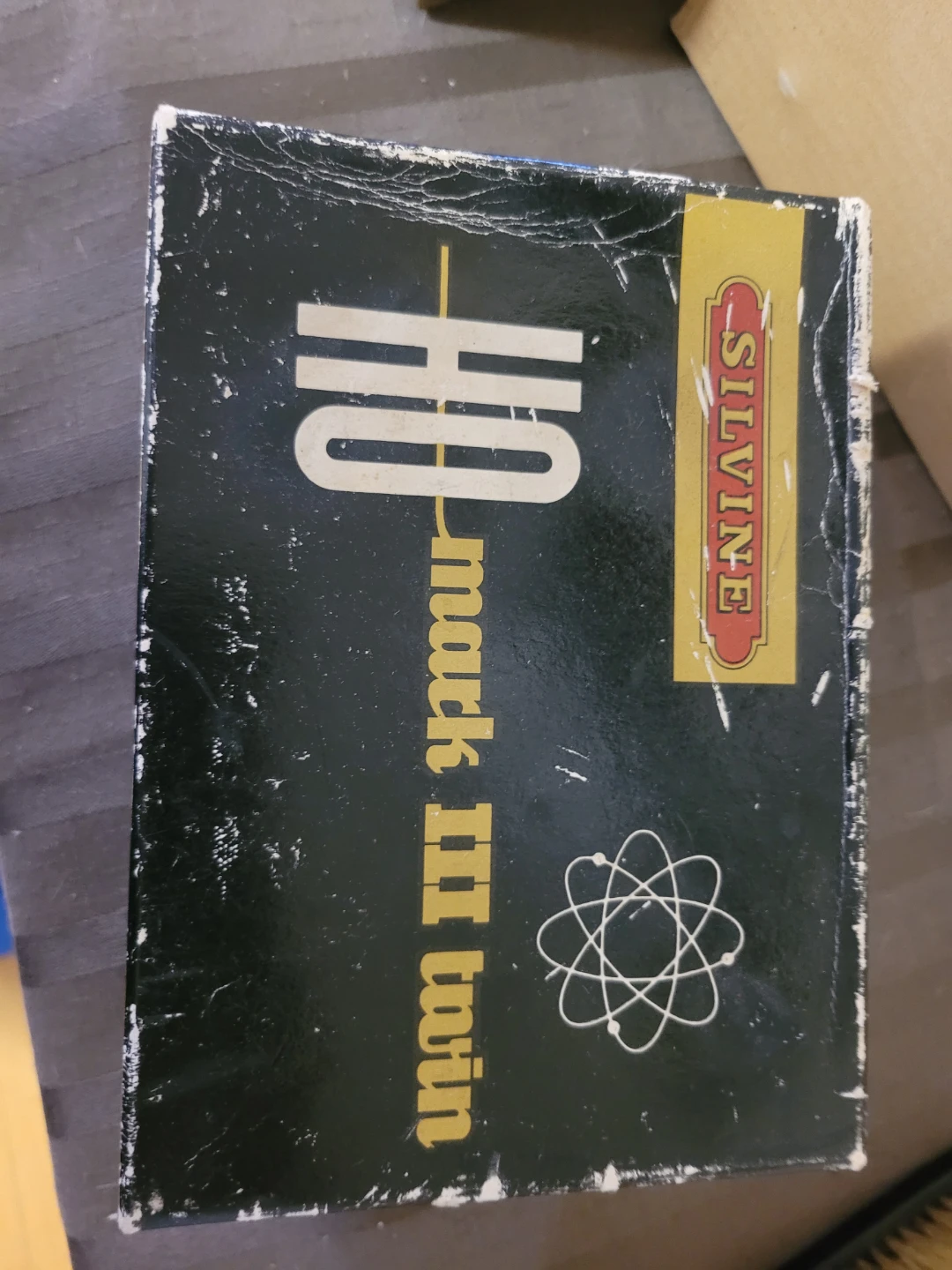 Silvine HO Mark III Twin Train Controller - photo 4