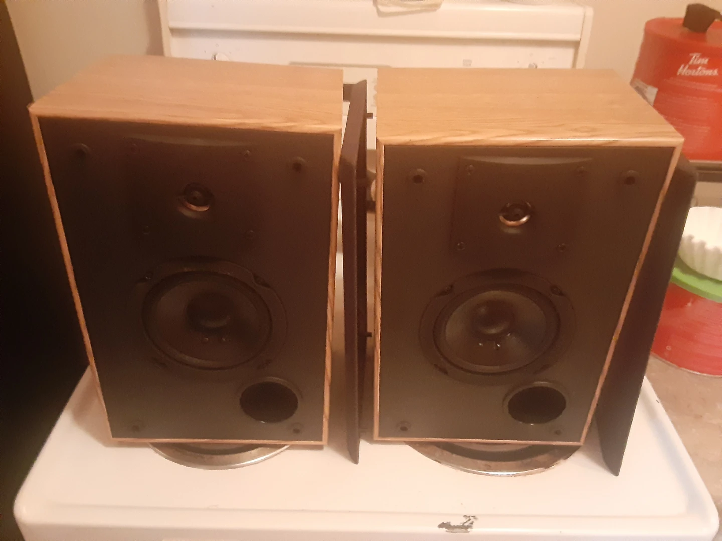 Pair of JBL Bookshelf Speakers - photo 4