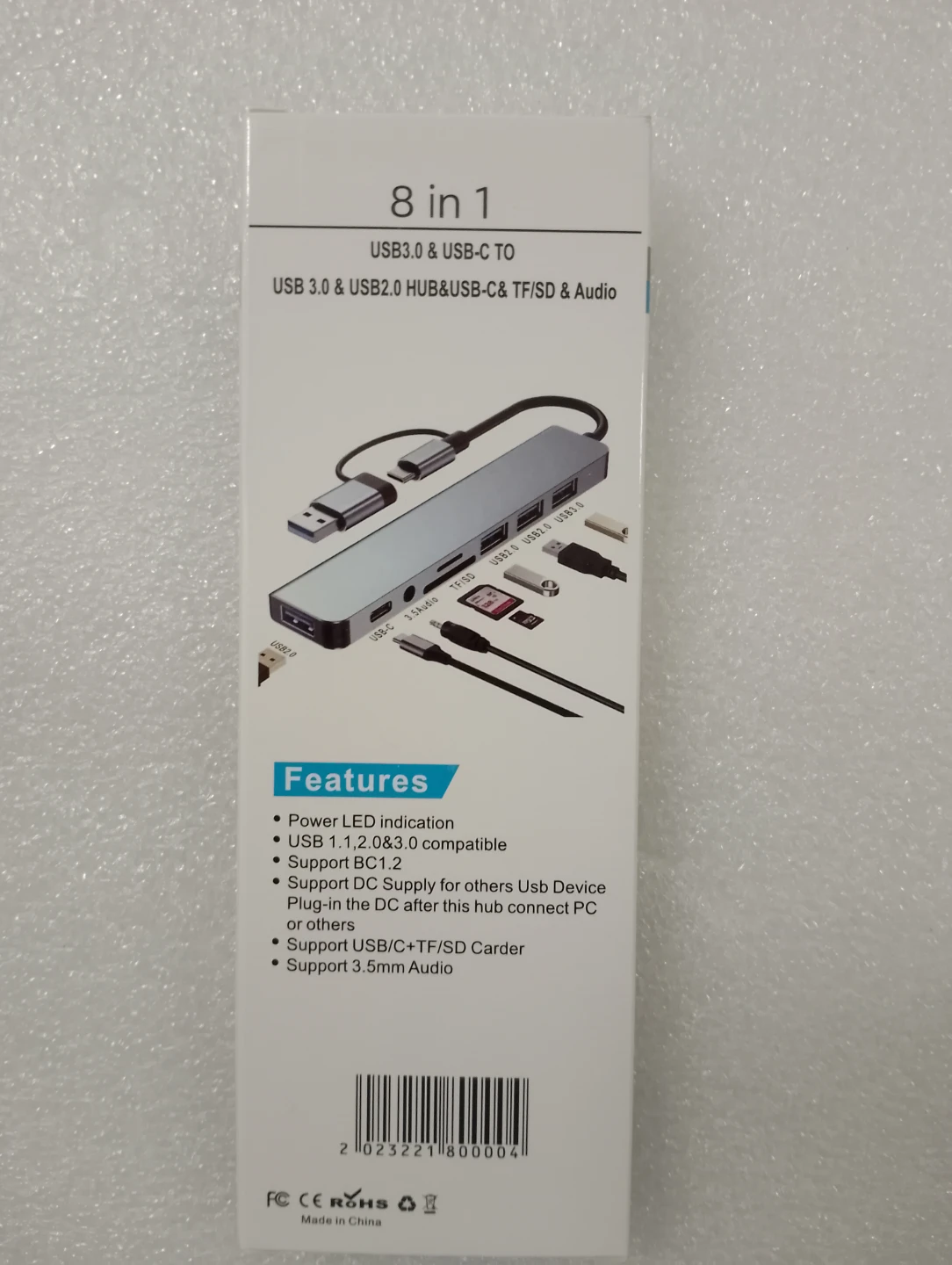 BNIB!!! Type-C Adapter 8 in 1 USB Hub - photo 2