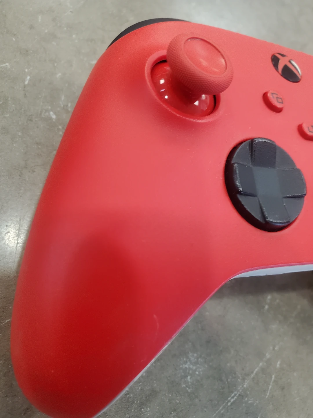 Red Xbox Wireless Controller - photo 2