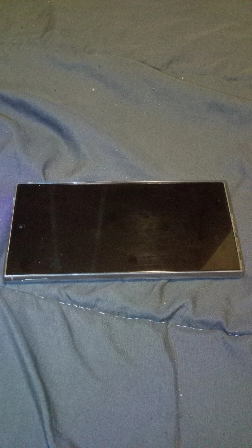 Samsung S24 Ultra Smartphone - photo 3