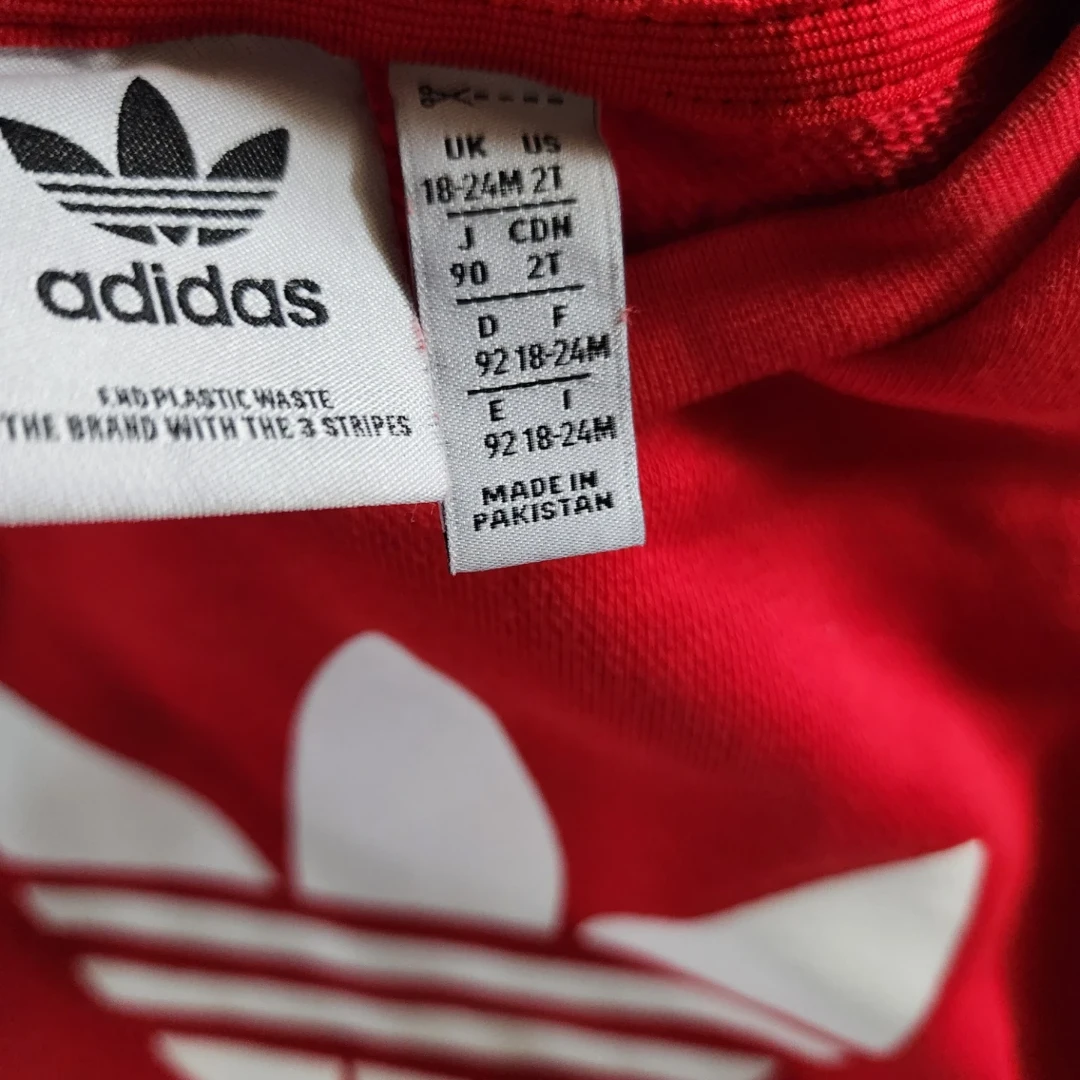 Adidas Red Tracksuit 2T - photo 2