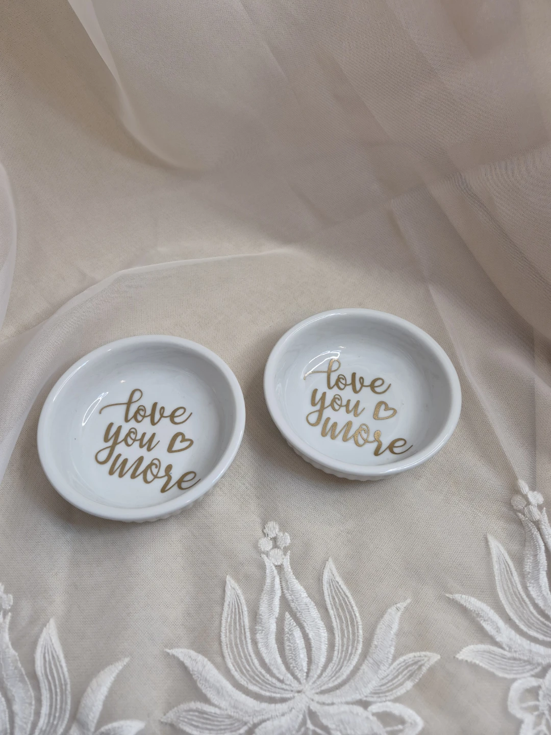 Pair of Ceramic 4" x 1 1/4" Trinket Catch All etc. Dishes