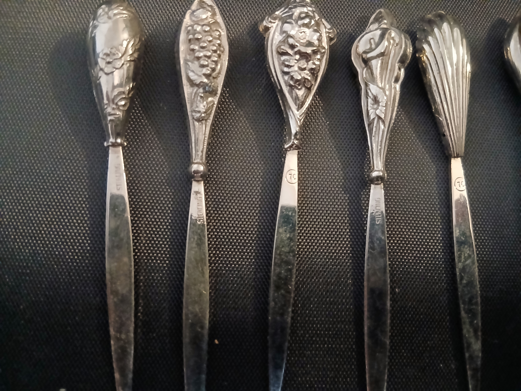 Sterling Silver olive or pickel Forks Set of 6 - photo 3