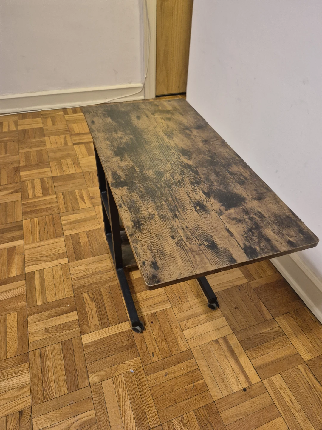 Rolling C-Table with Shelf - photo 3