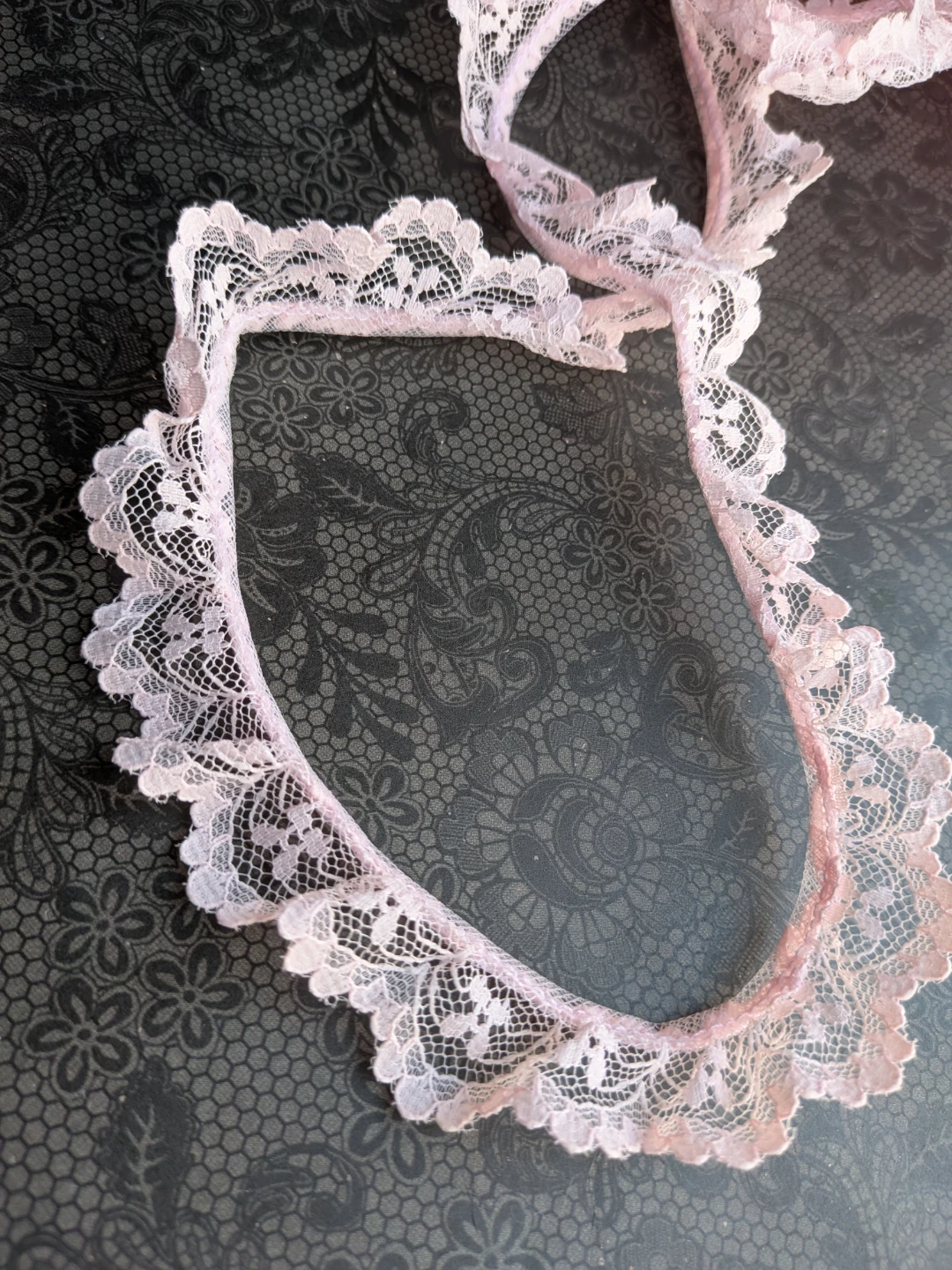 Three yards vintage Pink Lace Trim - photo 3