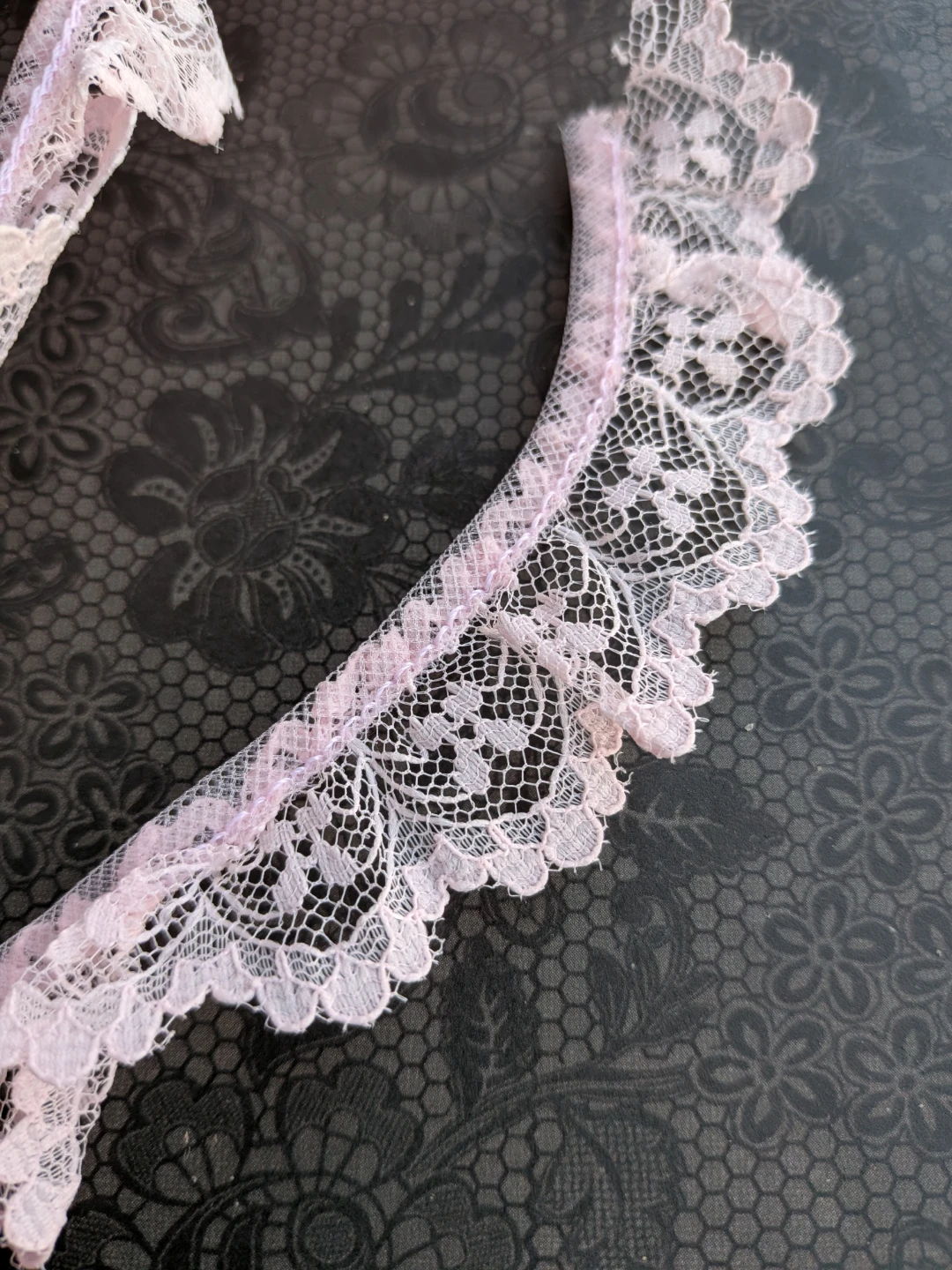 Three yards vintage Pink Lace Trim - photo 5