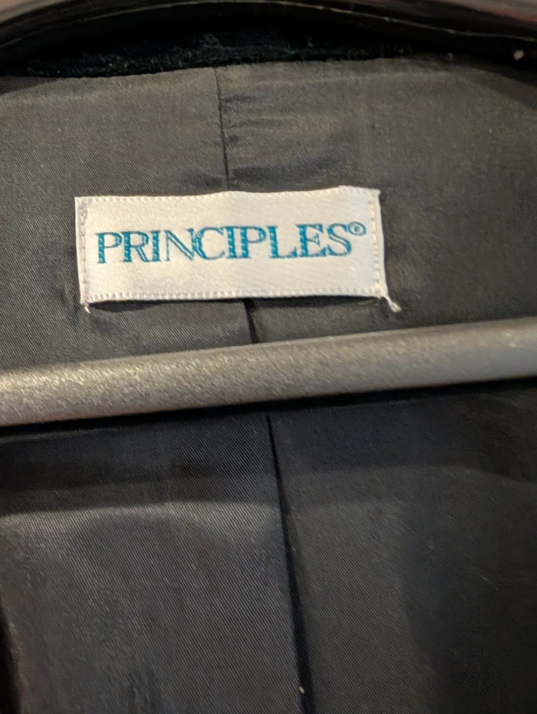 Woman's Principles Black Velvet Blazer - Size 16 - photo 4