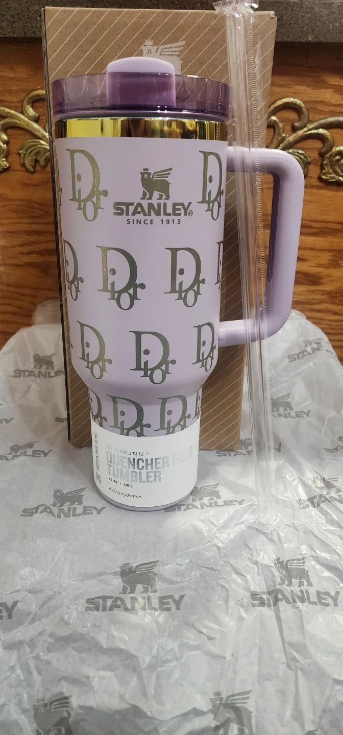 Stanley Quencher H2.0 FlowState Tumbler 40 oz with Straw