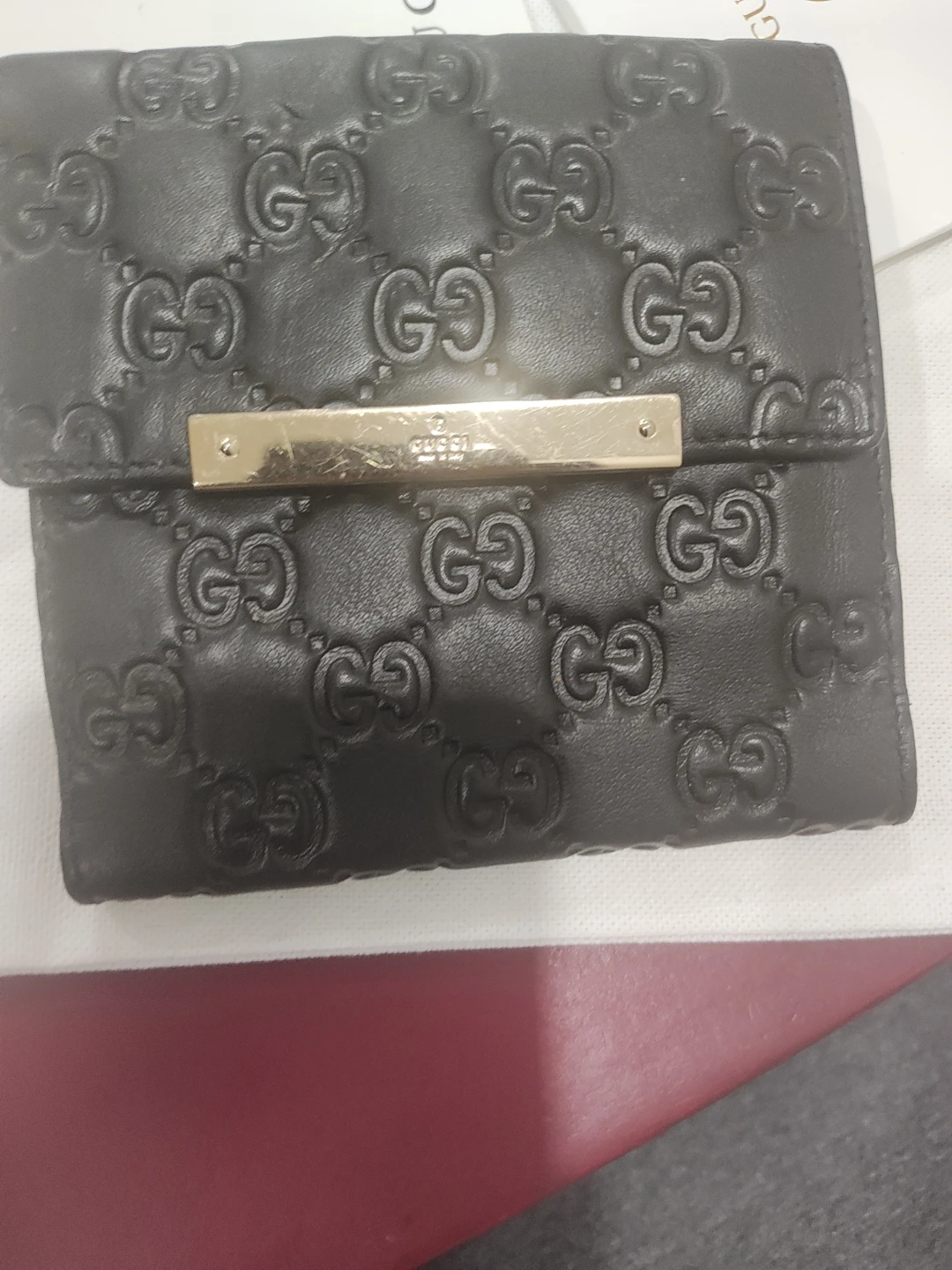 Black Leather Gucci GG Embossed Wallet - photo 3
