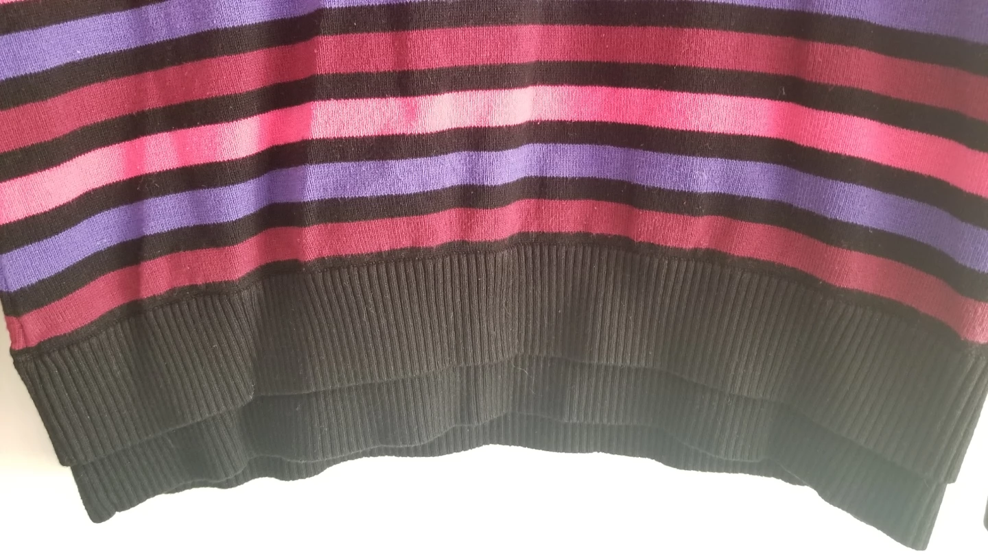 RW&CO. Women's Striped Crew Neck Sweater - Size M - photo 2