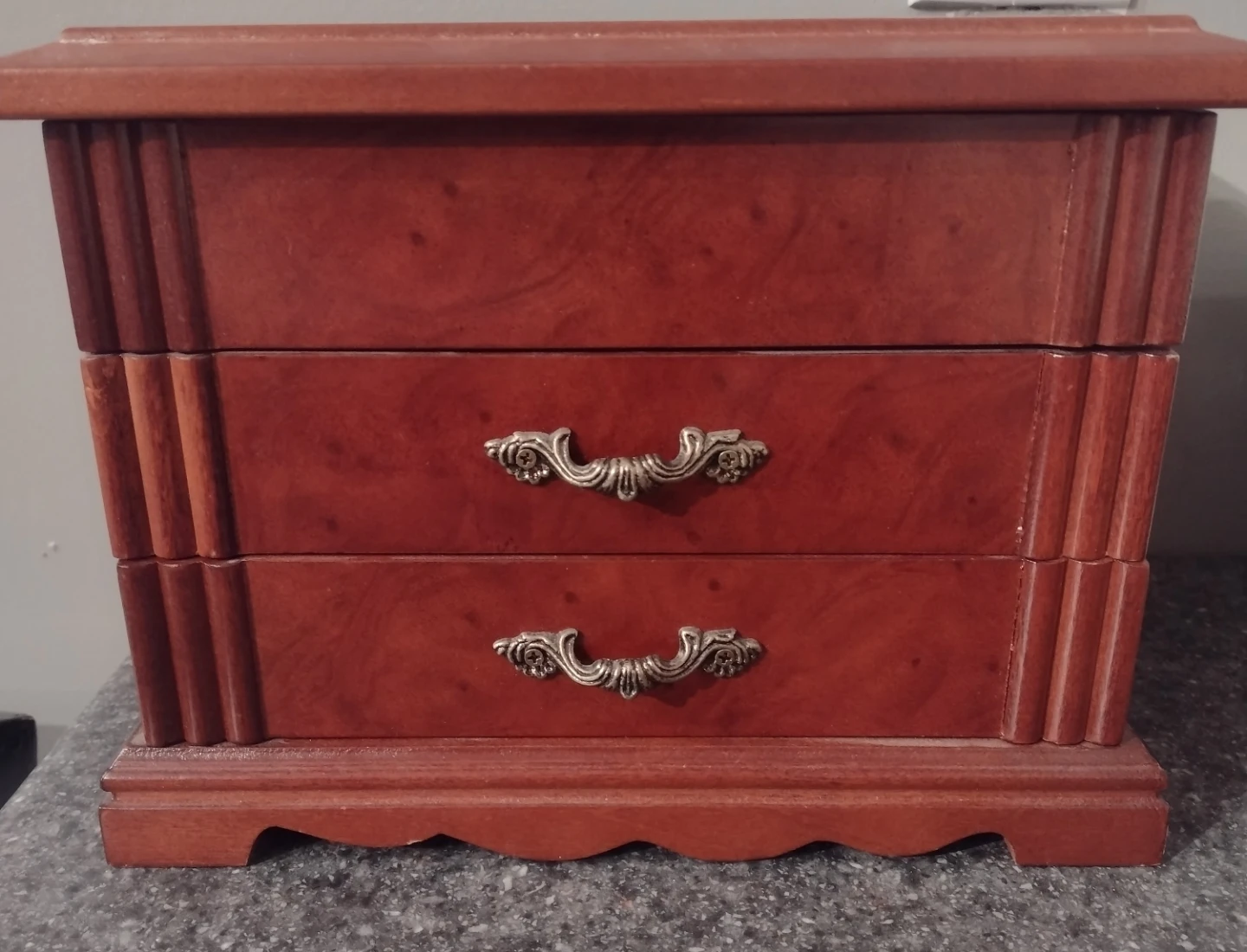 Wooden Jewellery Box with Mirror - photo 2