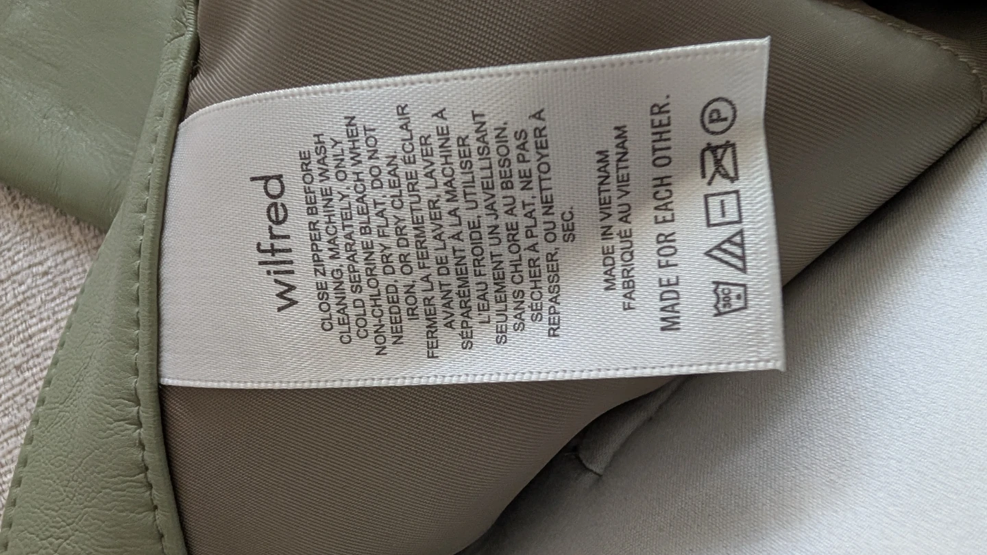 Wilfred Green Faux Leather Cropped Pants Size 2 - photo 3