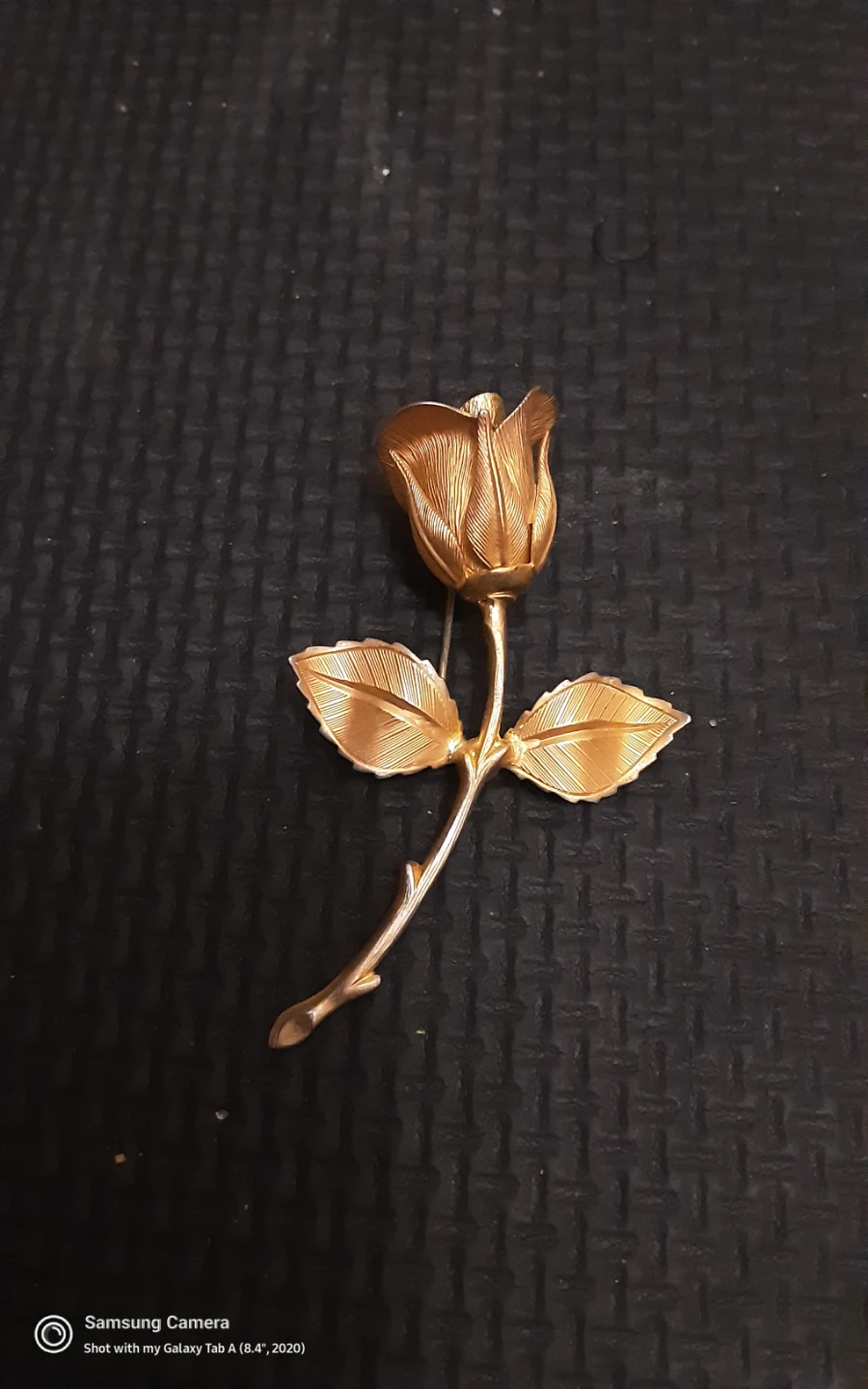 VINTEGE  GOLD Tone Rose Brooch