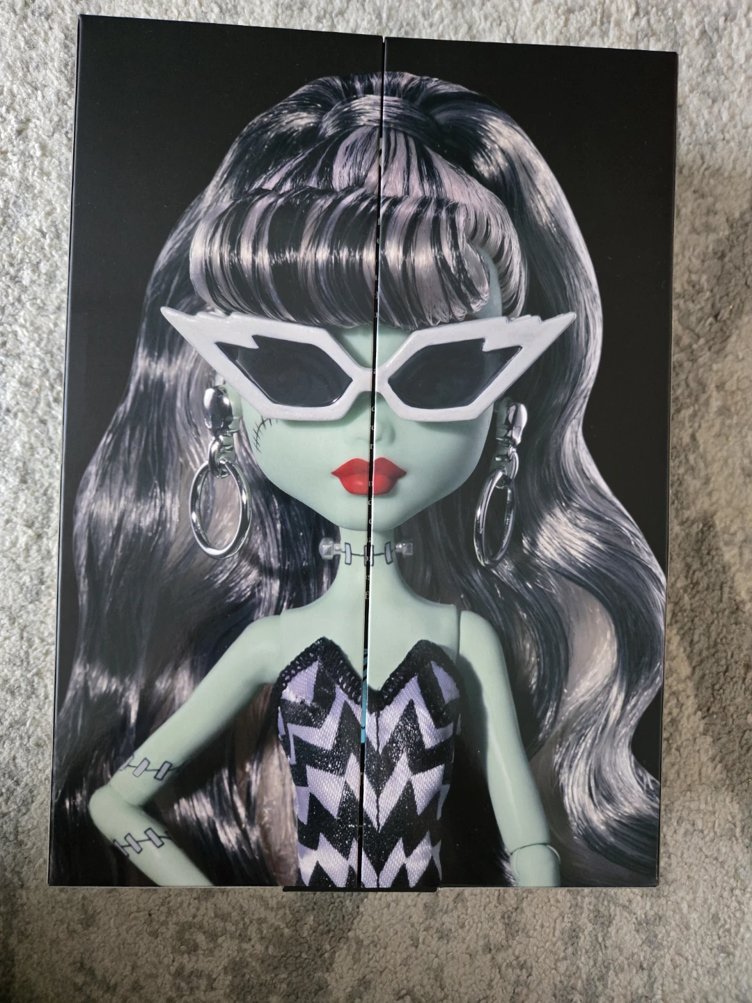 Monster High x Barbie Collectors Doll - photo 2