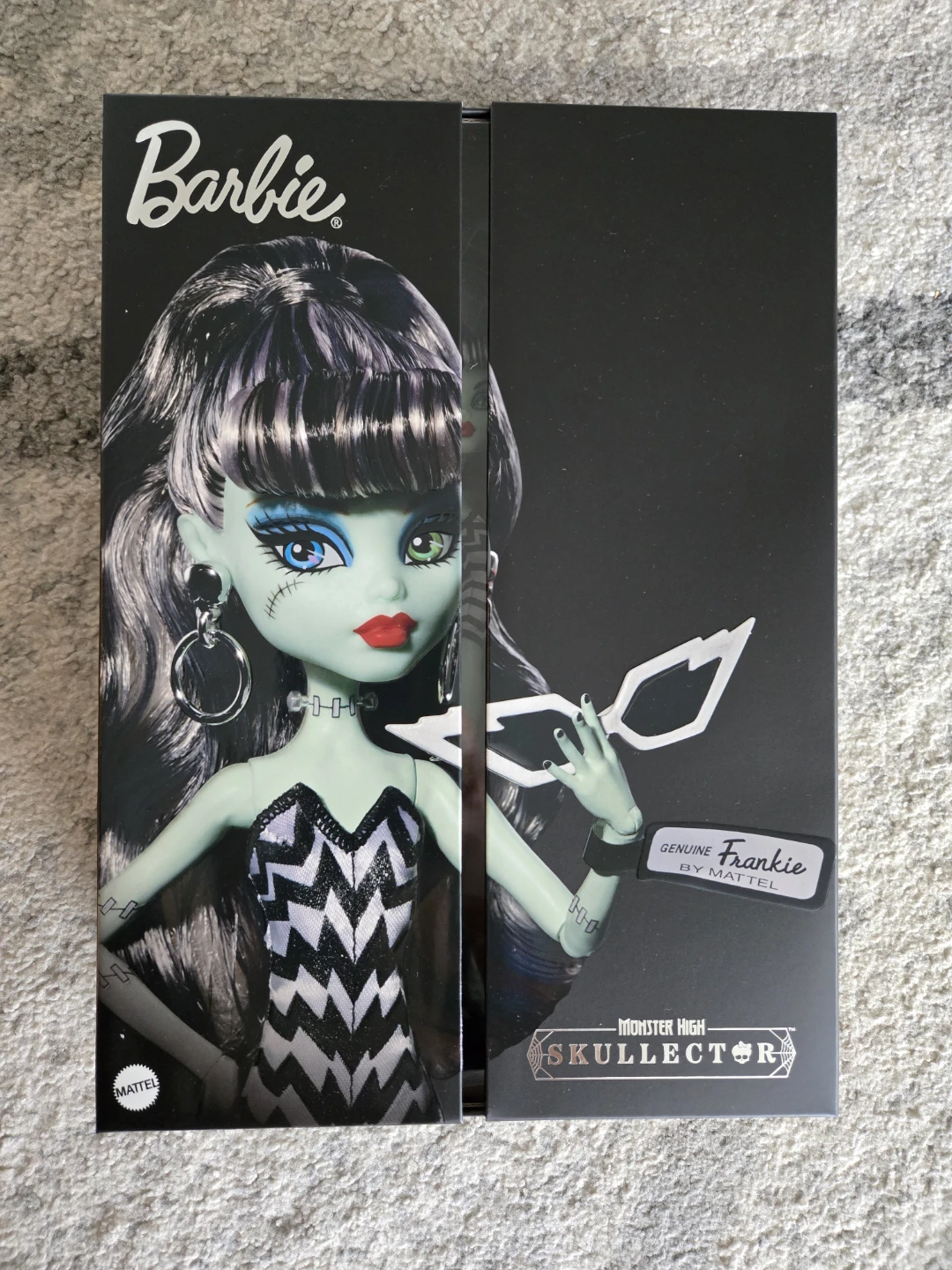 Monster High x Barbie Collectors Doll - photo 3