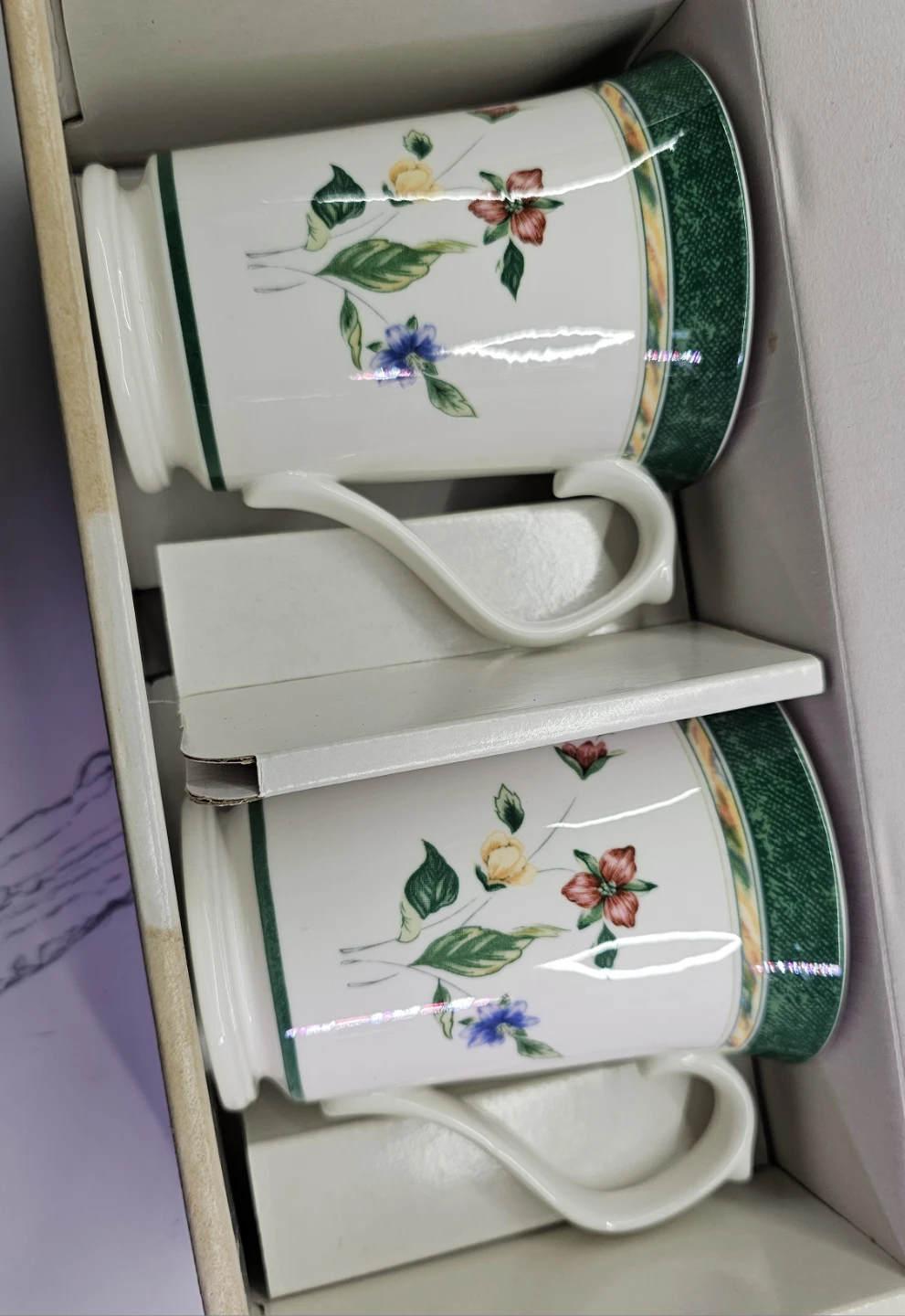 Saint James by Hankook "Wild Flower" Fine China Mugs (Set of 2)