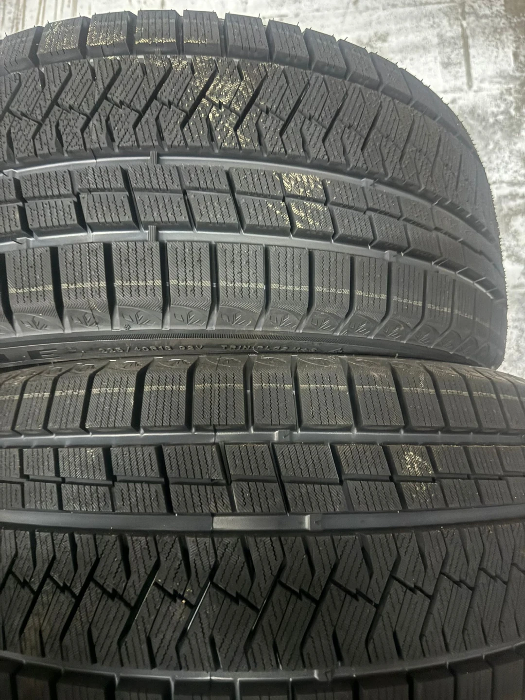 Triangle Snowlink PL02 Winter Tires - 225/40R18 92V - photo 3