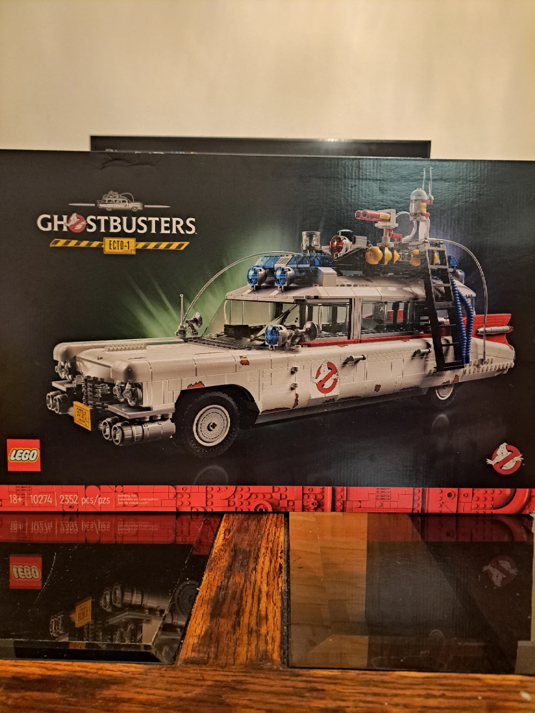 LEGO Ghostbusters ECTO-1 Set 10274
