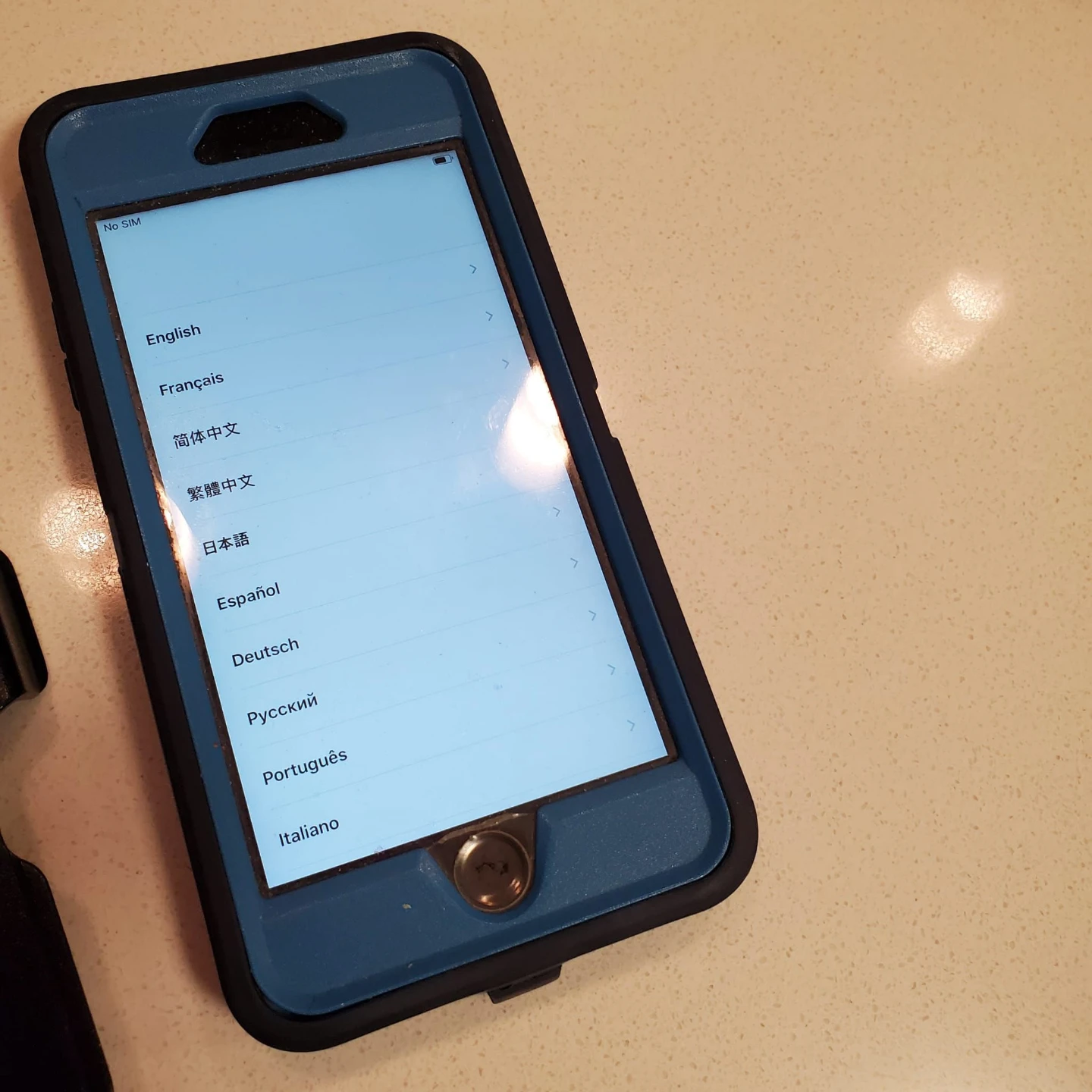 Iphone 6s w/OtterBox Defender Case with Swivel Belt Clip