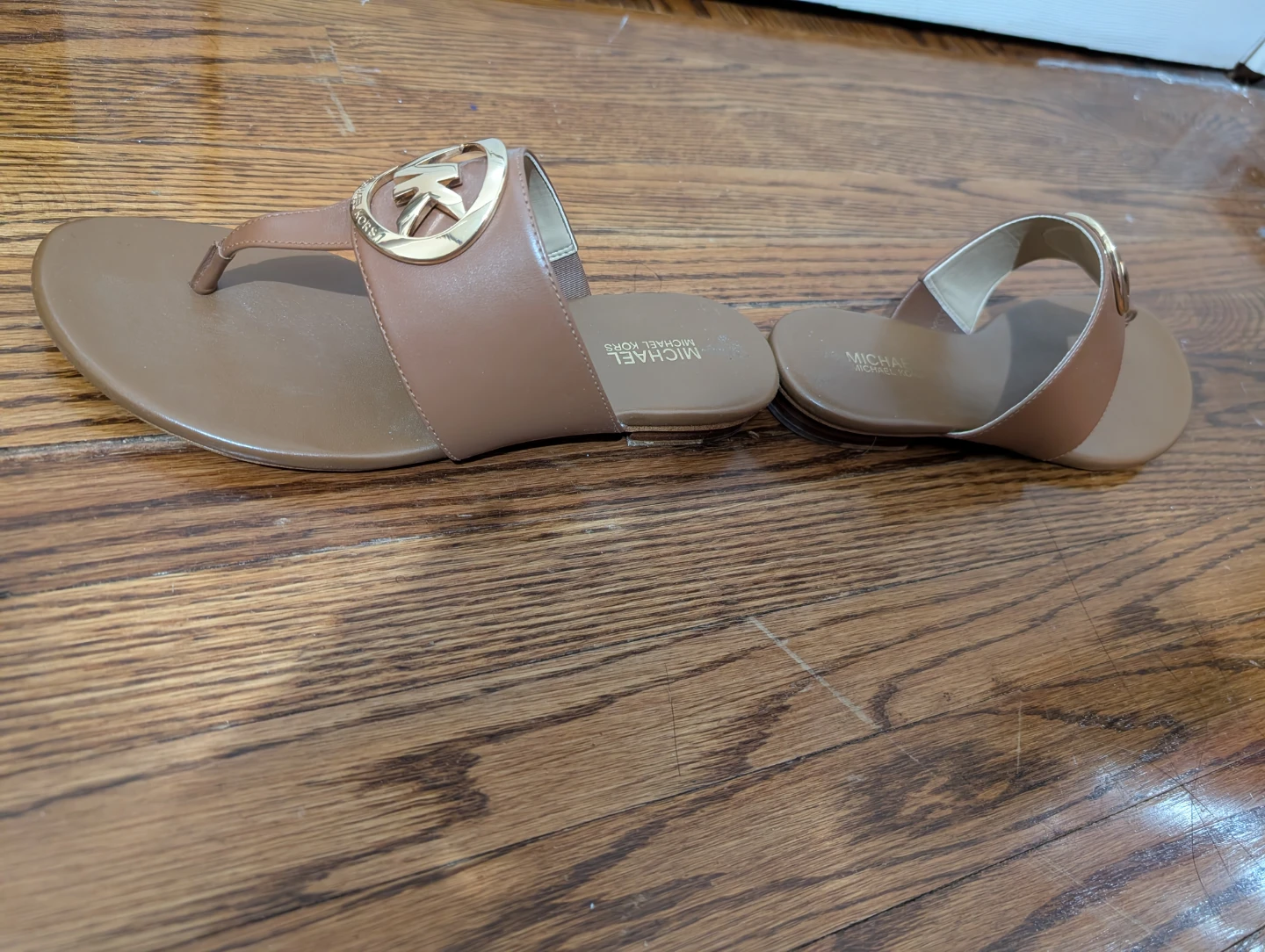 Michael Kors Sandals - photo 4
