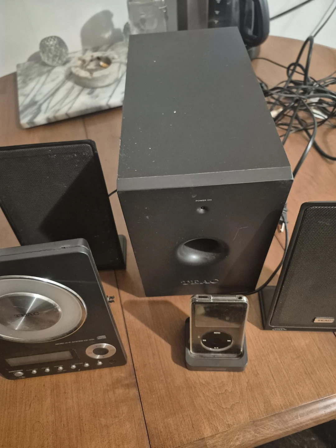 TEAC Micro Hi-Fi System CD-X10i with iPod Dock - photo 2