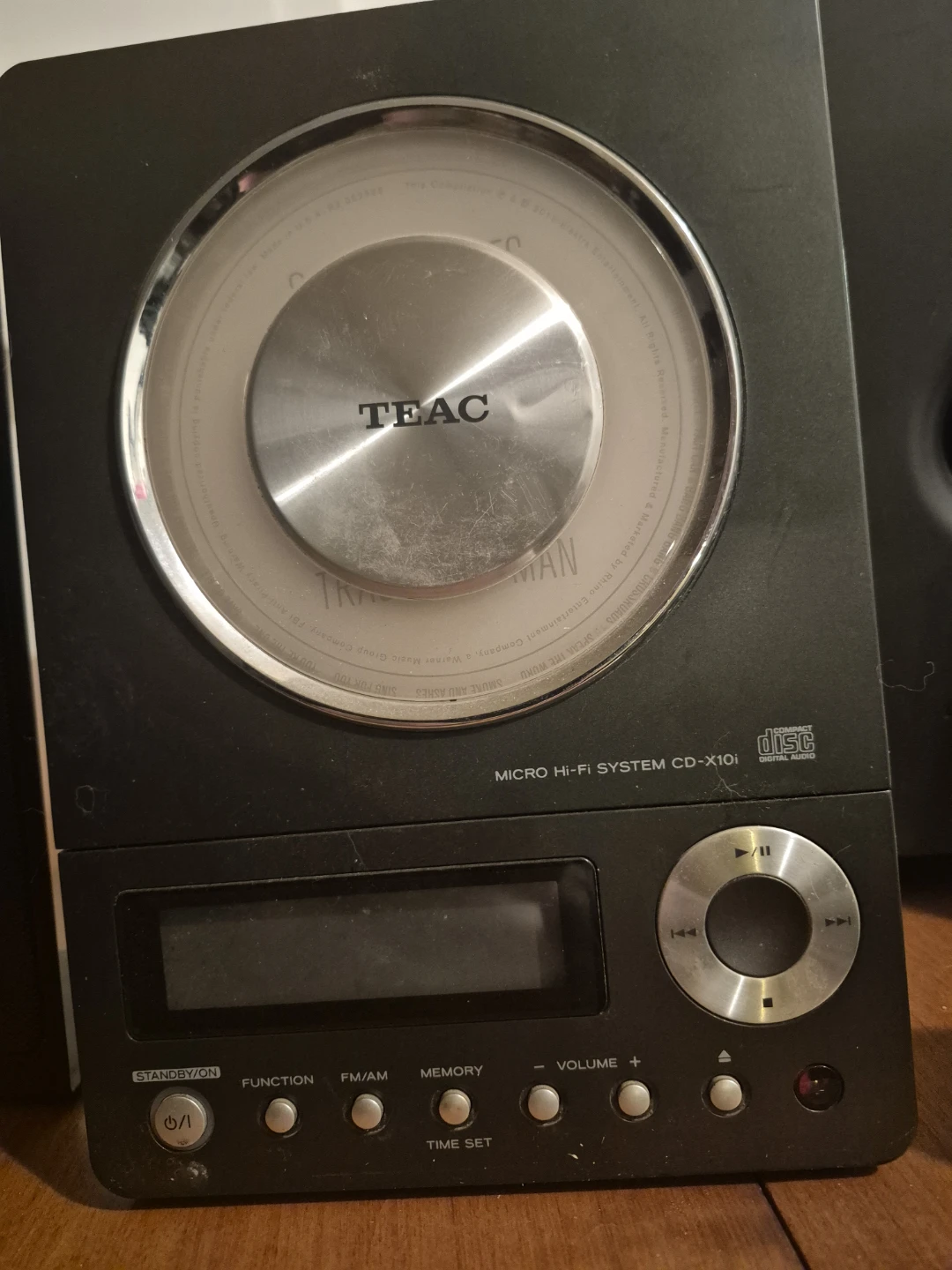 TEAC Micro Hi-Fi System CD-X10i with iPod Dock - photo 3