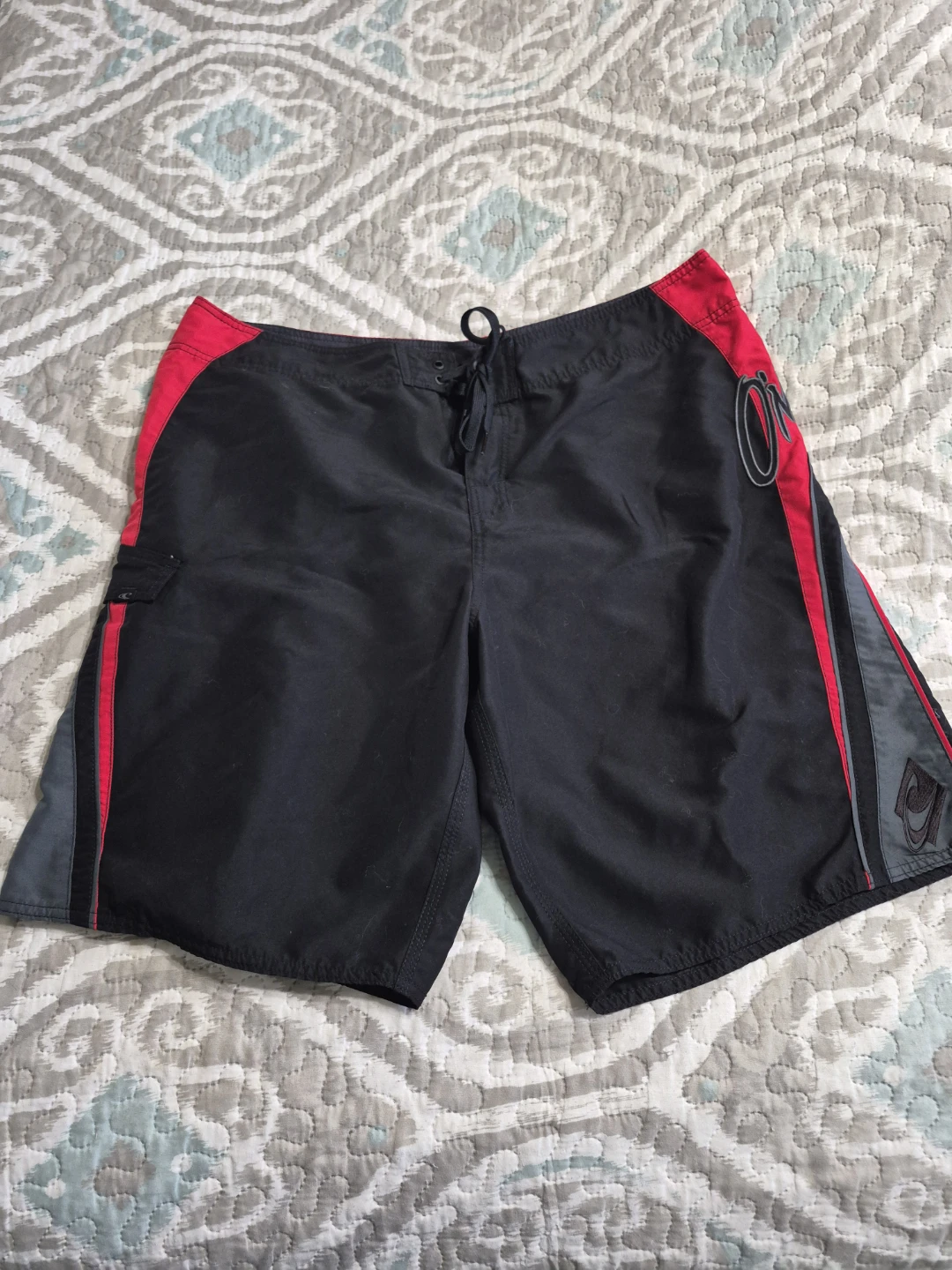 Men's size 38 O'Neill Board Shorts