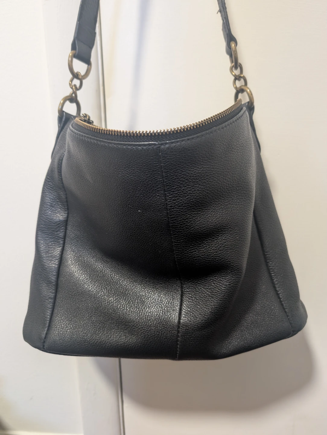 Black Leather Shoulder Bag - photo 3