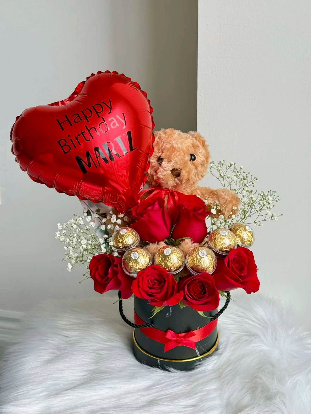 Teddy Bear and Ferrero Rocher Flower Arrangement - photo 4