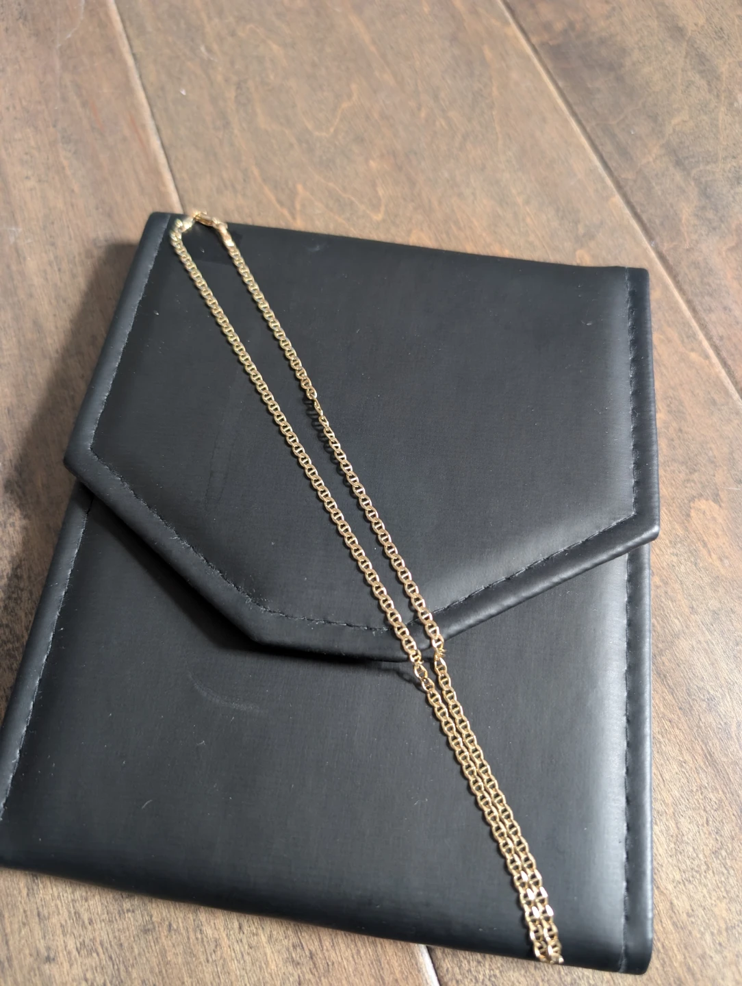 Brand New 10K Yellow Gold 16” Necklace For Sale