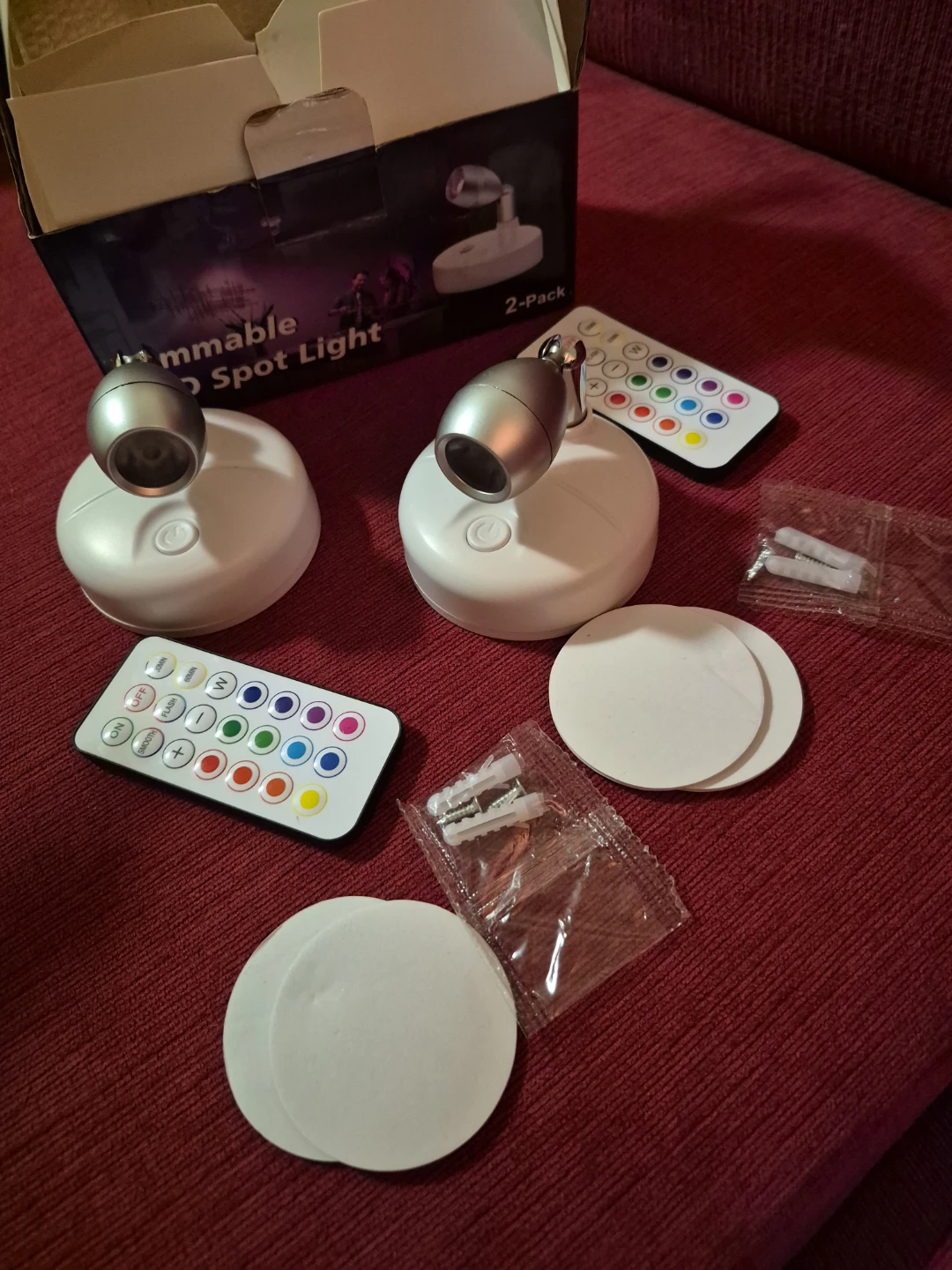 🥕2-Pack Dimmable LED Spot Lights with Remotes