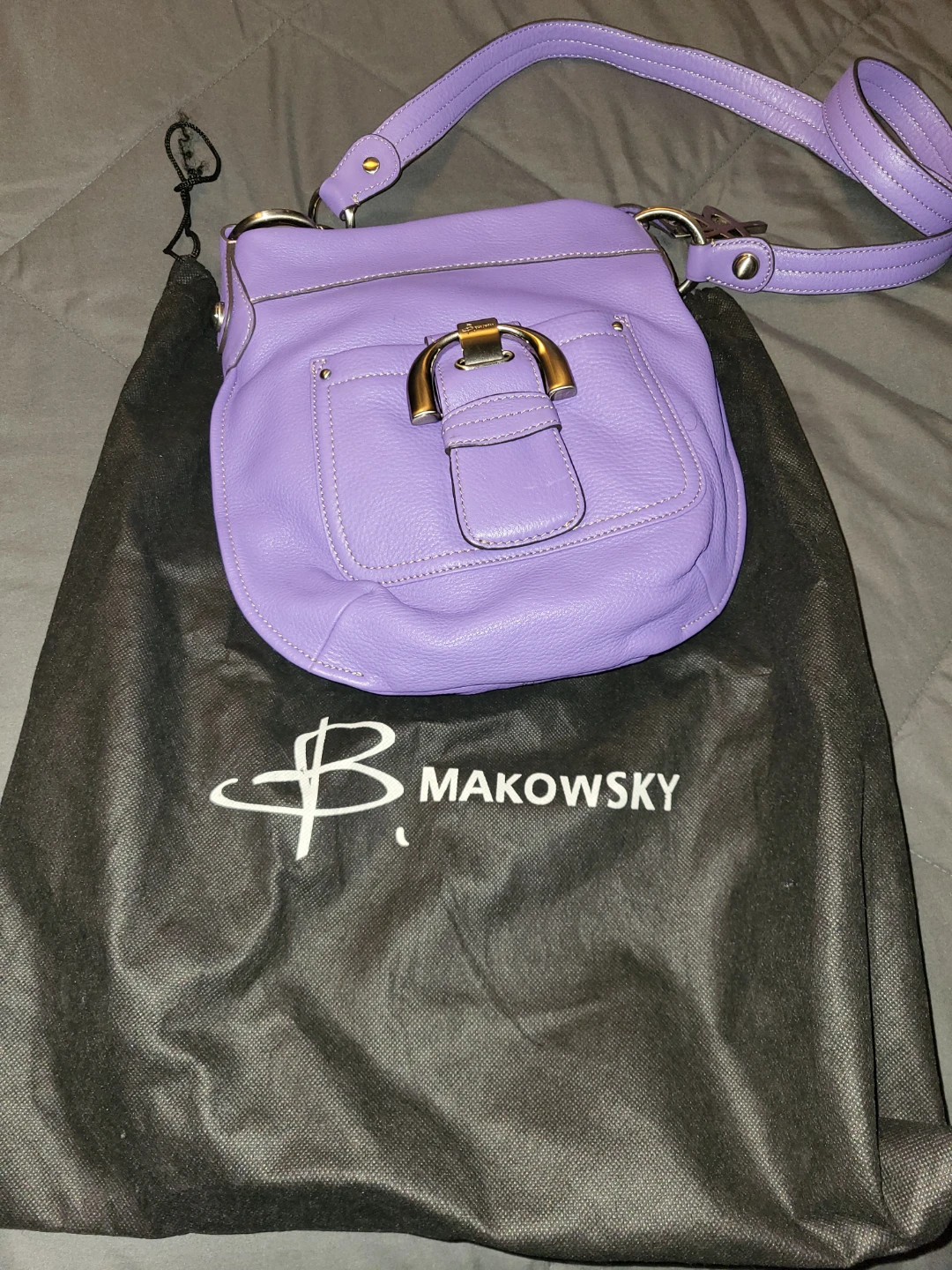 B Makowsky Purple Leather Shoulder Bag - photo 3