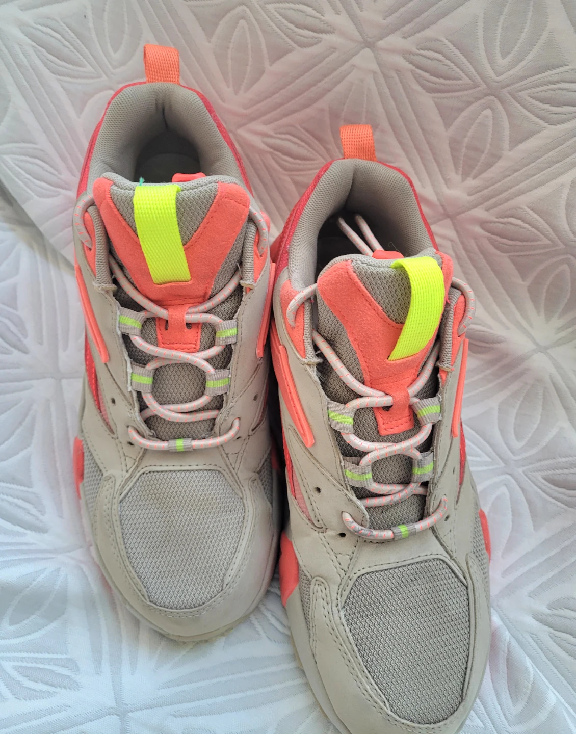 Reebok Women's Aztrek (EF9140) Trail Sneaker -US 9 (26cm)