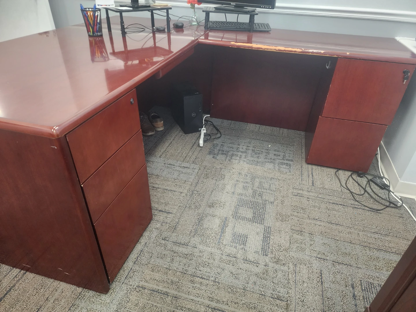 Cherry Wood Executive Desk with Drawers - photo 3