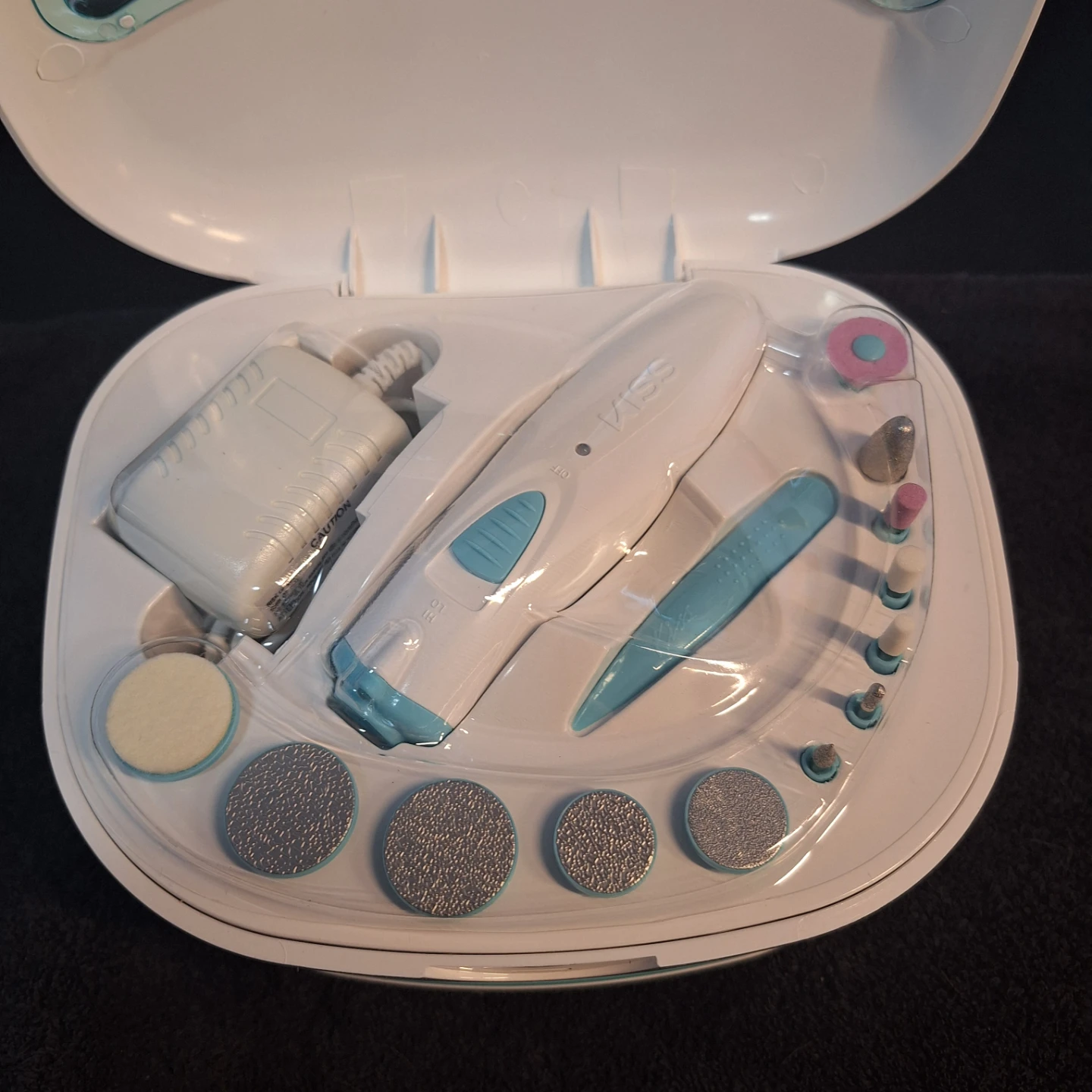 KISS All-in-One Manicure/Pedicure Kit - photo 2