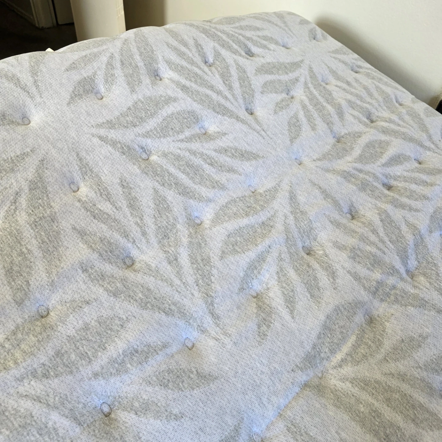 Sealy Mattress Queen Size - photo 4