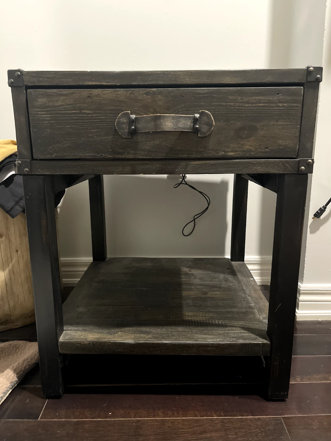 Wood End Table with Drawer